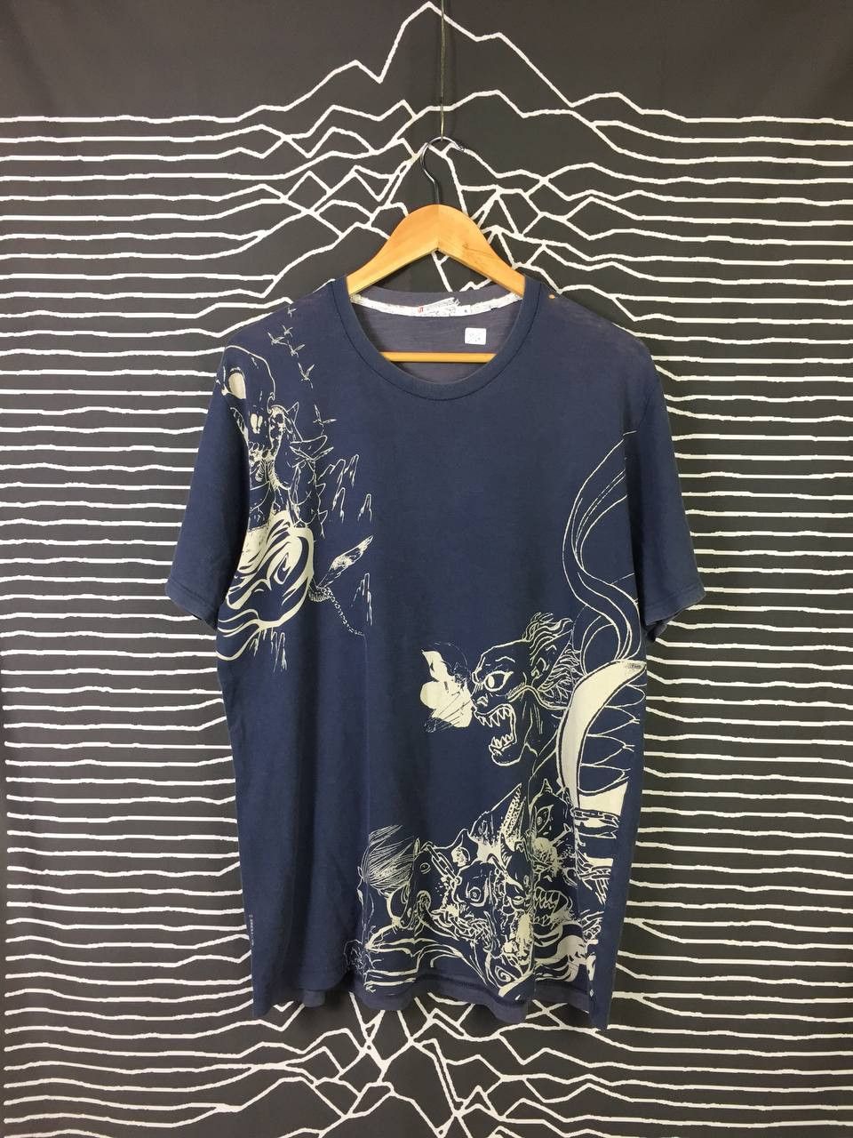 Anime InuYasha Anime Manga x Uniqlo Overprint Graphic Tee Size US XL / EU 56 / 4 - 1 Thumbnail