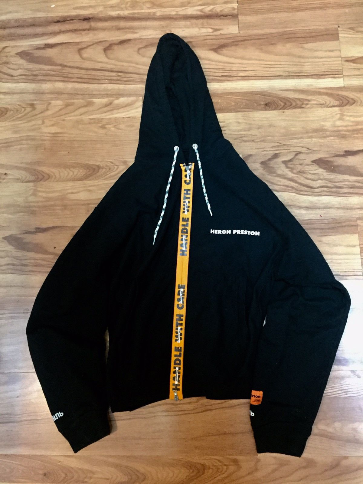 Heron preston cheap handle with care