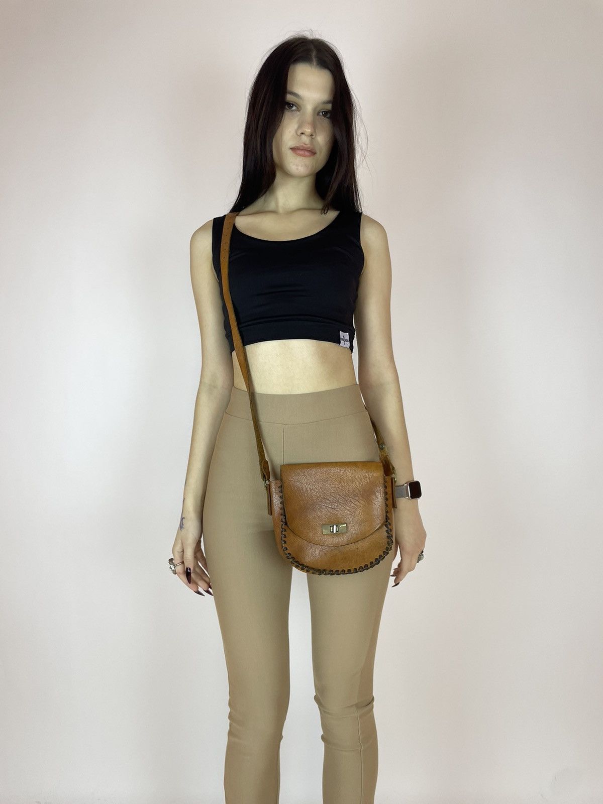 Handmade × Vintage Vintage Handmade leather crossbody bag Retro Womens Hippie Size ONE SIZE - 4 Thumbnail