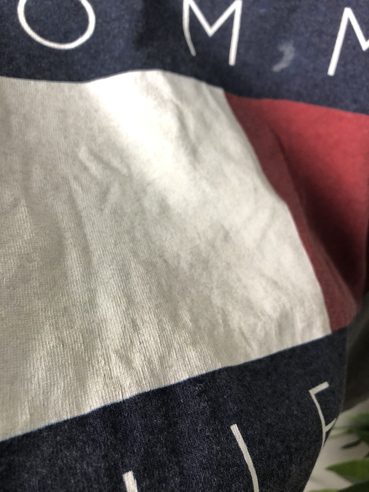 Tommy Hilfiger × Vintage Big Logo Tommy Hilfiger Vintage Size US M / EU 48-50 / 2 - 5 Thumbnail