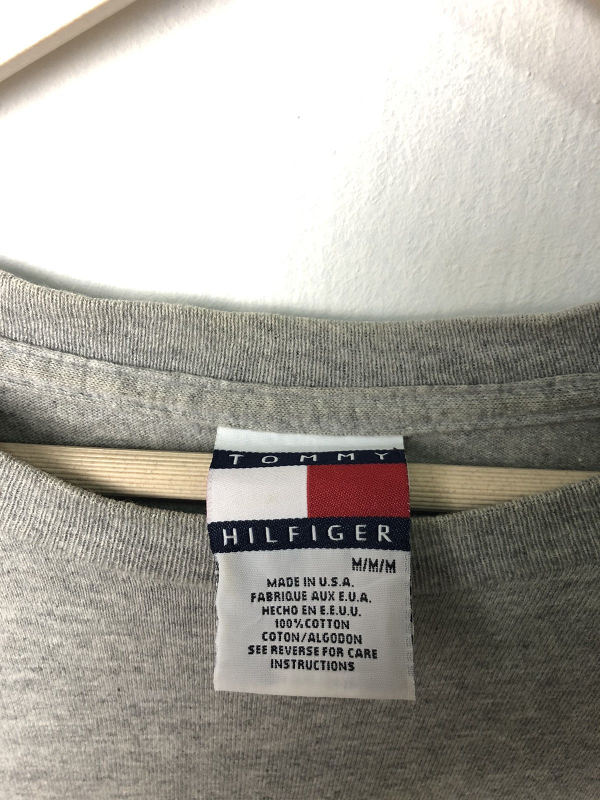 Tommy Hilfiger × Vintage Big Logo Tommy Hilfiger Vintage Size US M / EU 48-50 / 2 - 2 Thumbnail