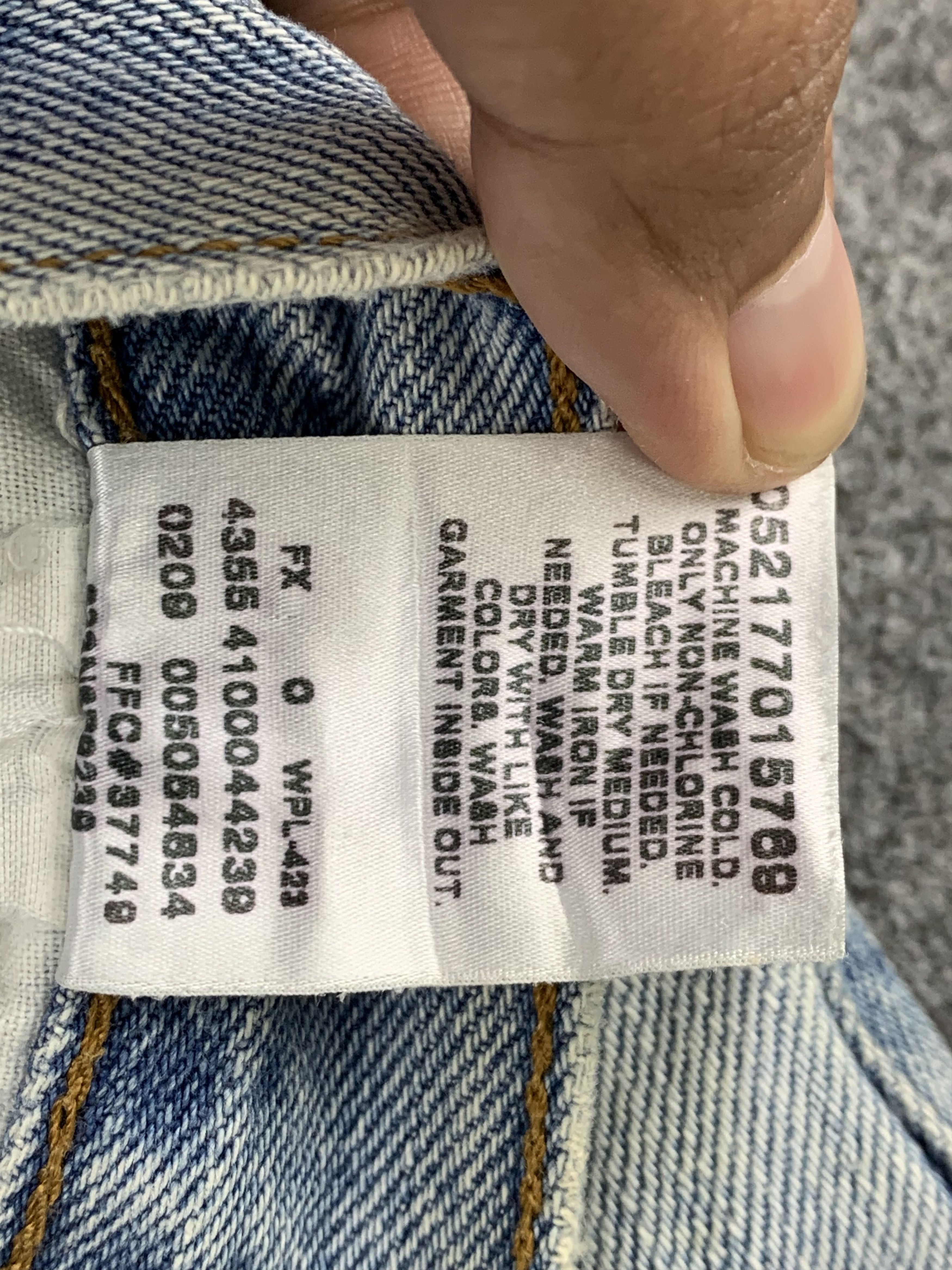 Levi's Vintage Levis 505 Light Wash Jeans DP1878 Size US 33 - 12 Thumbnail