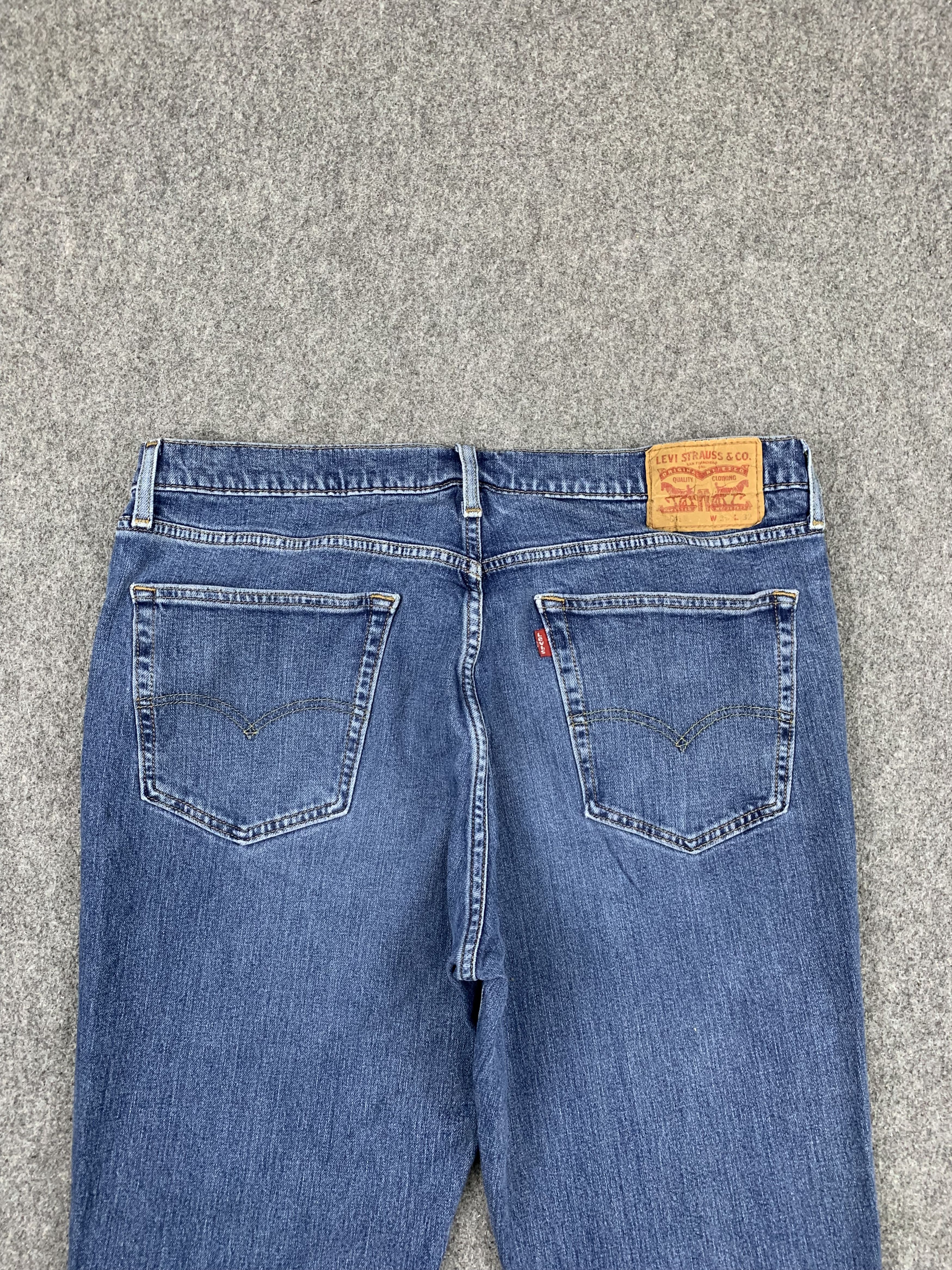 Levi's Vintage Levis 541 Faded Blue Jeans DP1883 Size US 37 - 4 Thumbnail