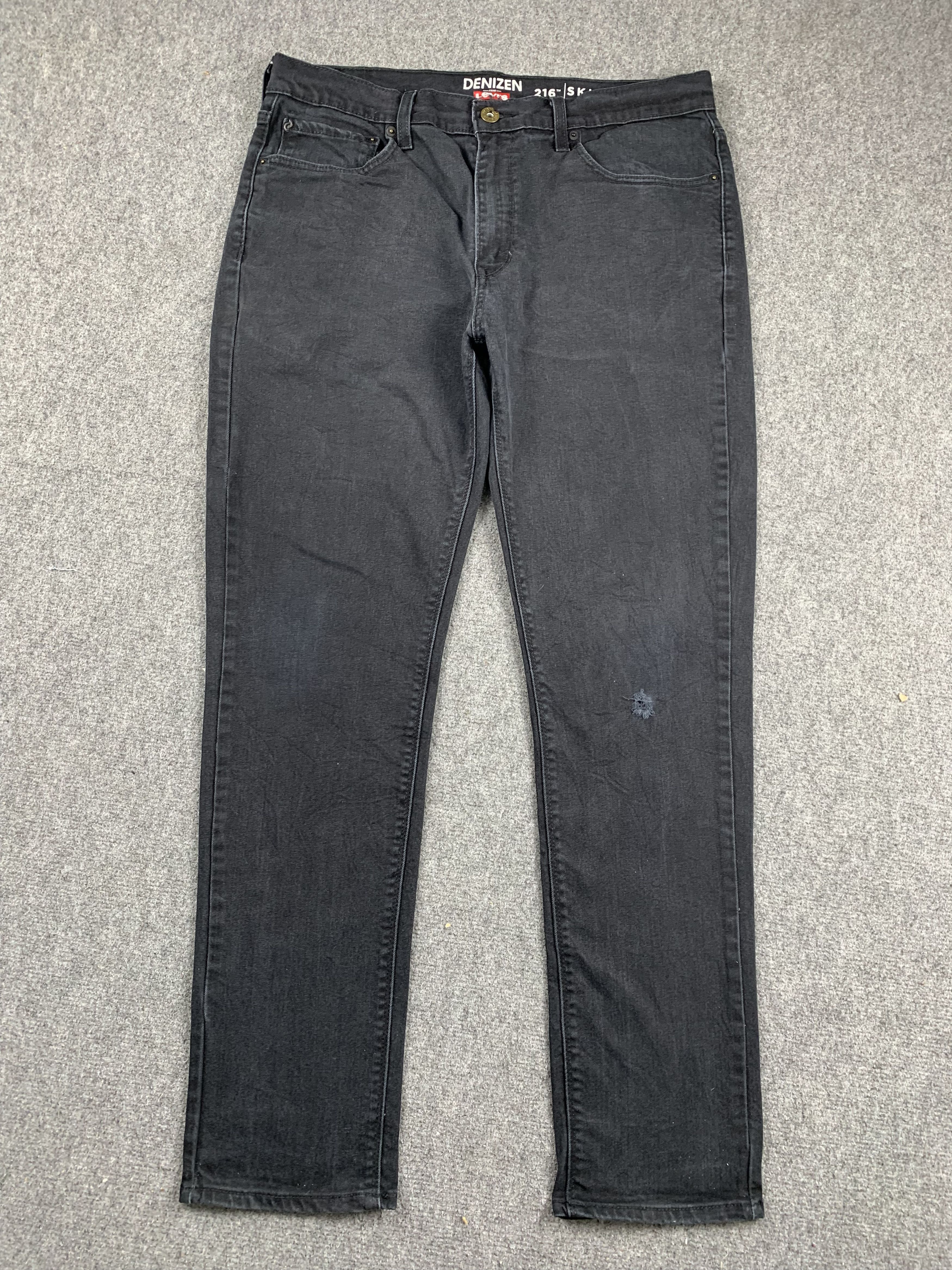 Vintage Levis Denizen Skinny Faded Black Jeans DP1924