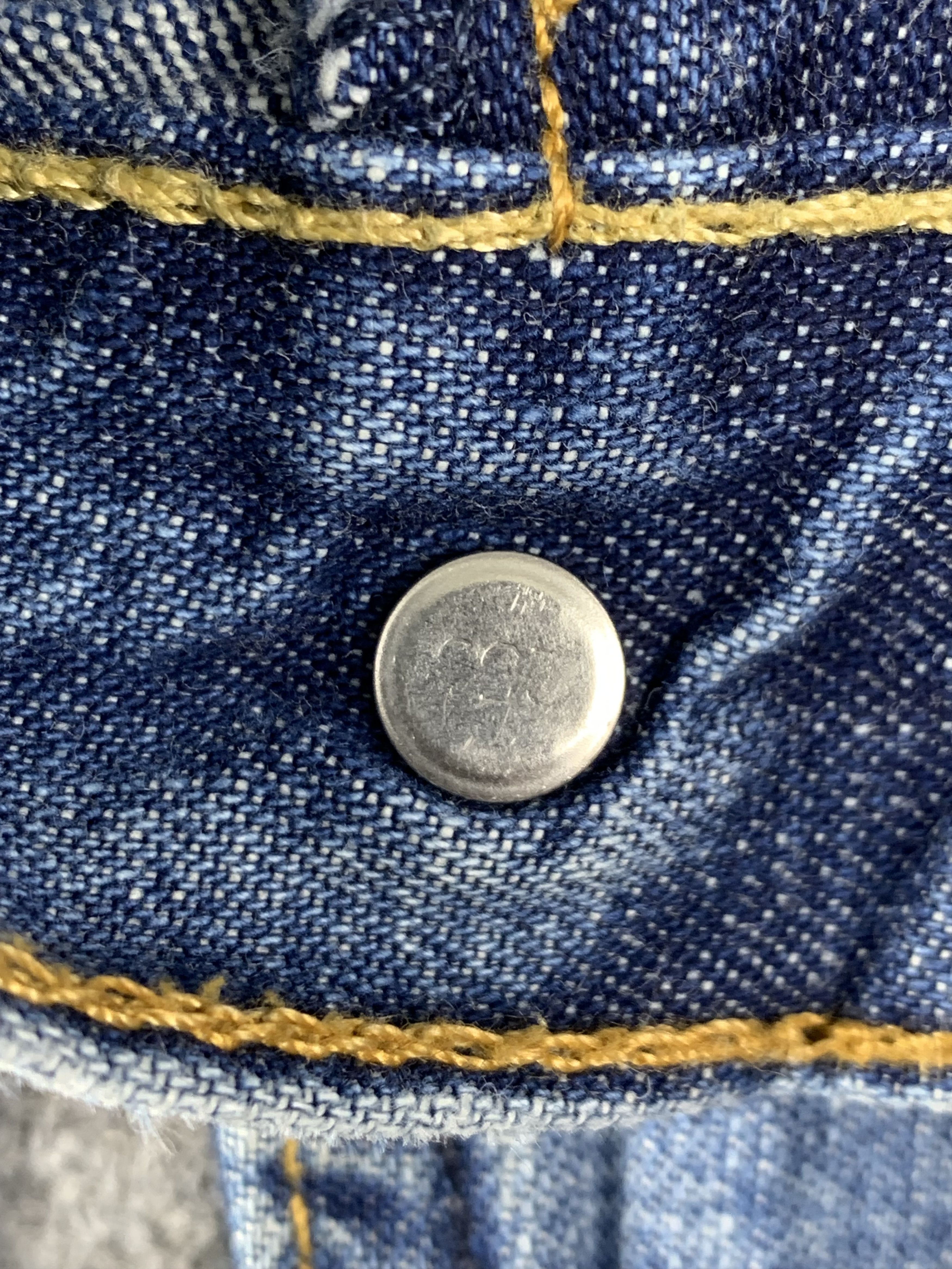 Levi's Vintage Levis 569 Faded Blue Jeans DP1928 Size US 37 - 11 Thumbnail