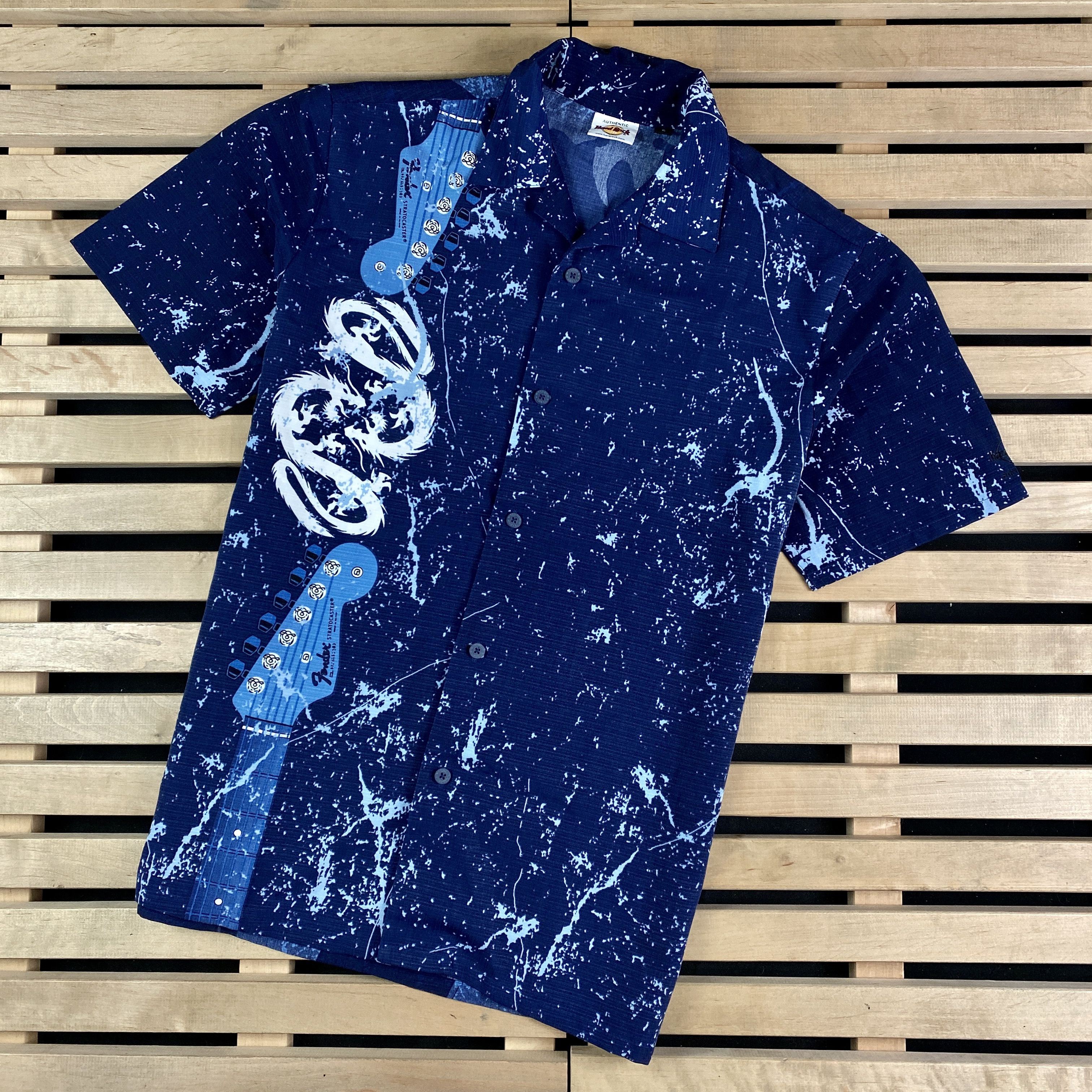 Hard Rock Cafe × Vintage Mens Vintage Shirt Hard Rock Cafe Size S Size US S / EU 44-46 / 1 - 1 Thumbnail