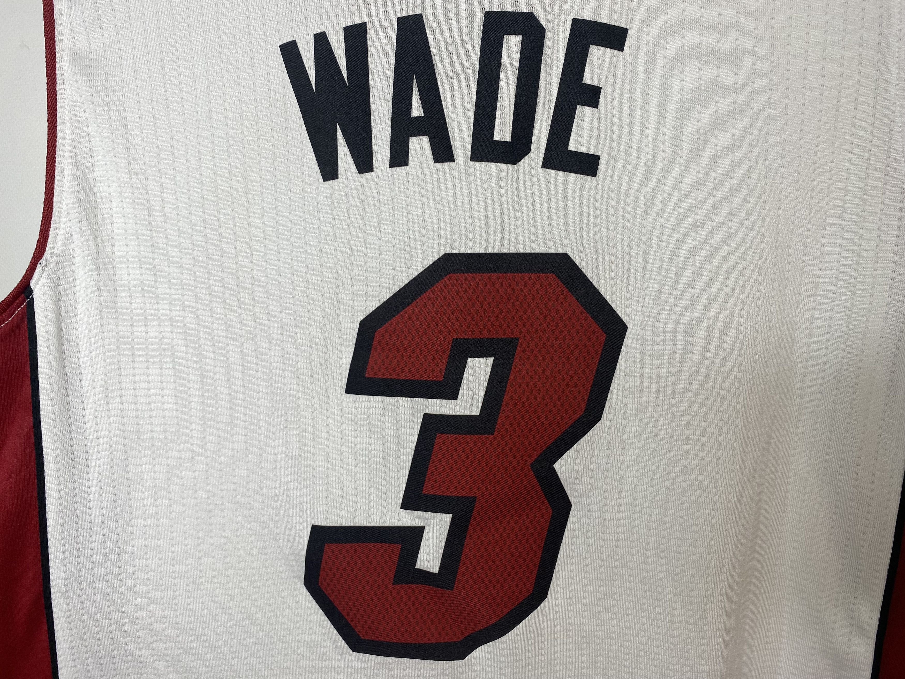 Adidas × NBA #3 DWYANE WADE MIAMI HEAT NBA JERSEY SHIRT SWINGMAN TOP Size US M / EU 48-50 / 2 - 3 Thumbnail