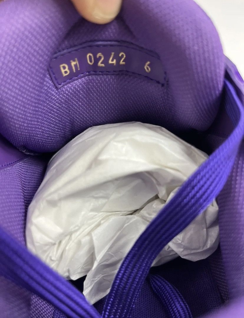 Louis Vuitton LOUIS VUITTON 1AA46T PURPLE PATENT SNEAKERS Size US 6 / EU 39 - 7 Thumbnail