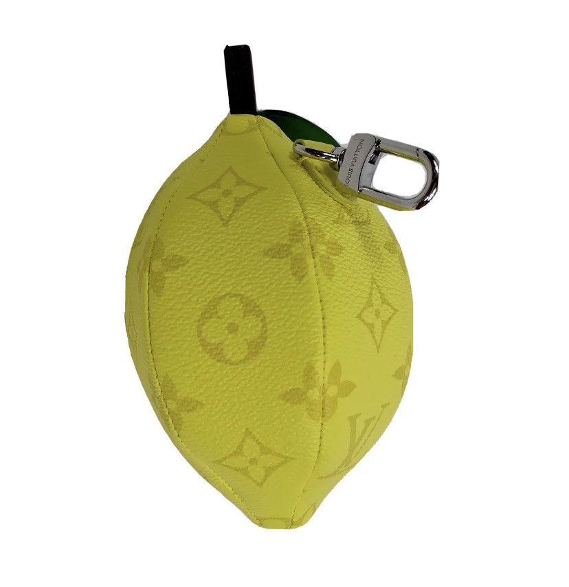 Louis Vuitton LOUIS VUITTON M81197 LEMON POUCH / BAG CHARM (RARE) Size ONE SIZE - 3 Thumbnail