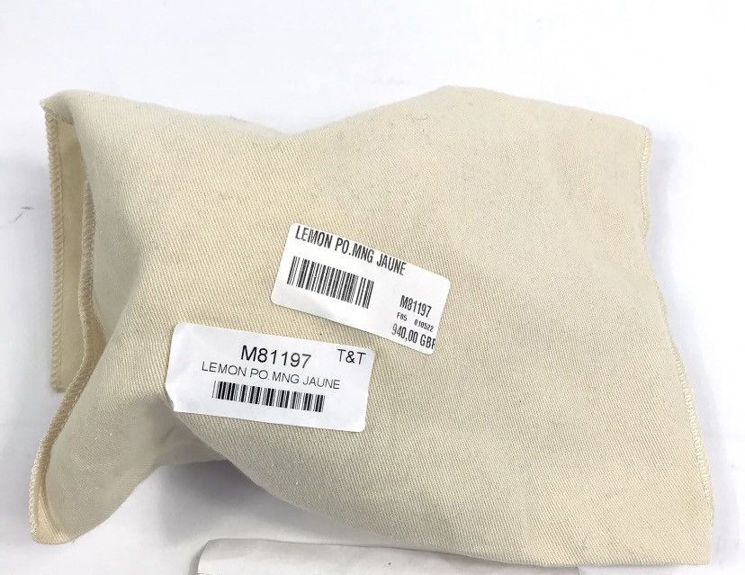 Louis Vuitton LOUIS VUITTON M81197 LEMON POUCH / BAG CHARM (RARE) Size ONE SIZE - 11 Thumbnail