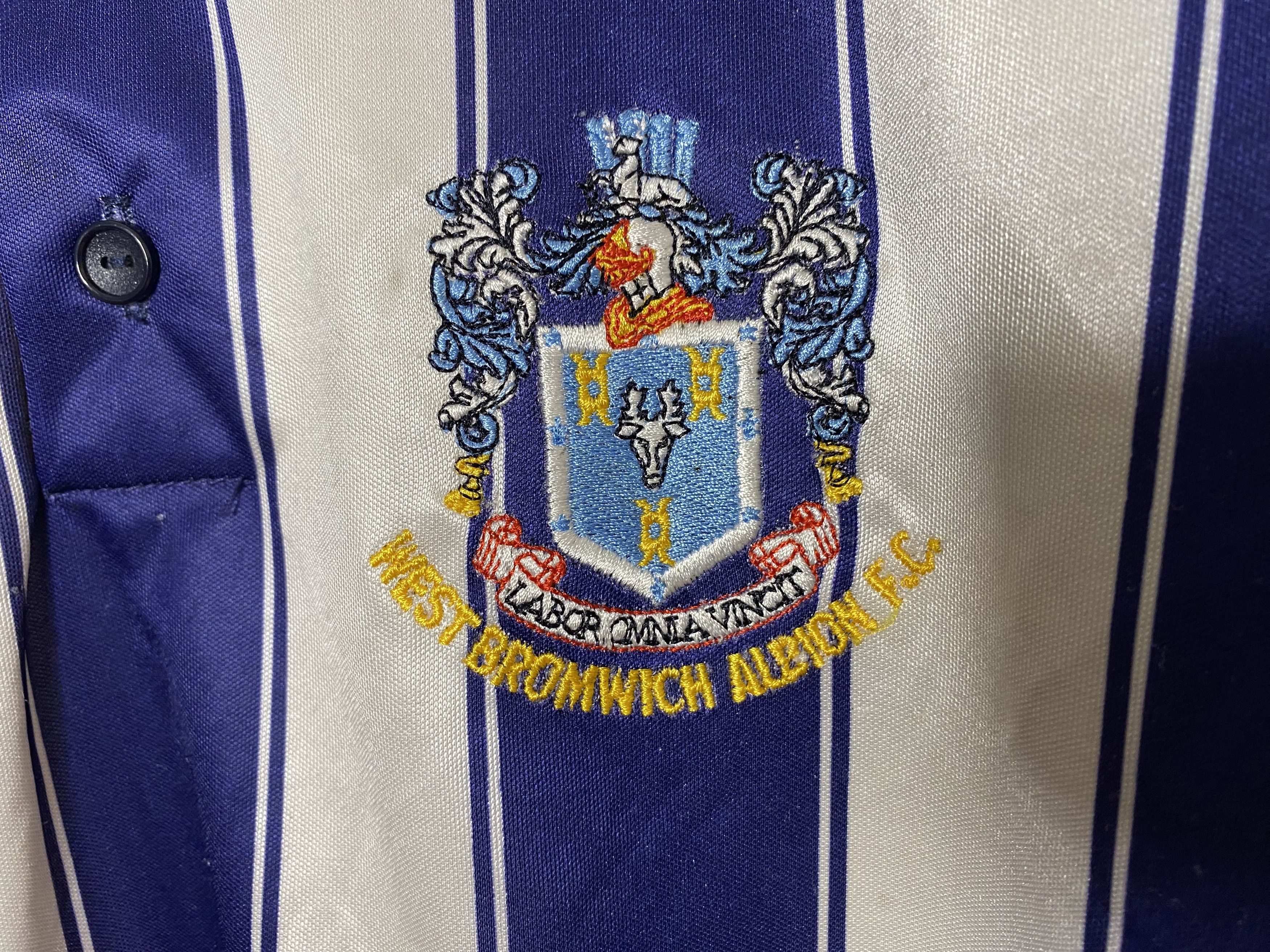Vintage WEST BROMWICH ALBION 1994 1995 HOME FOOTBALL SHIRT SOCCER Size US L / EU 52-54 / 3 - 3 Thumbnail
