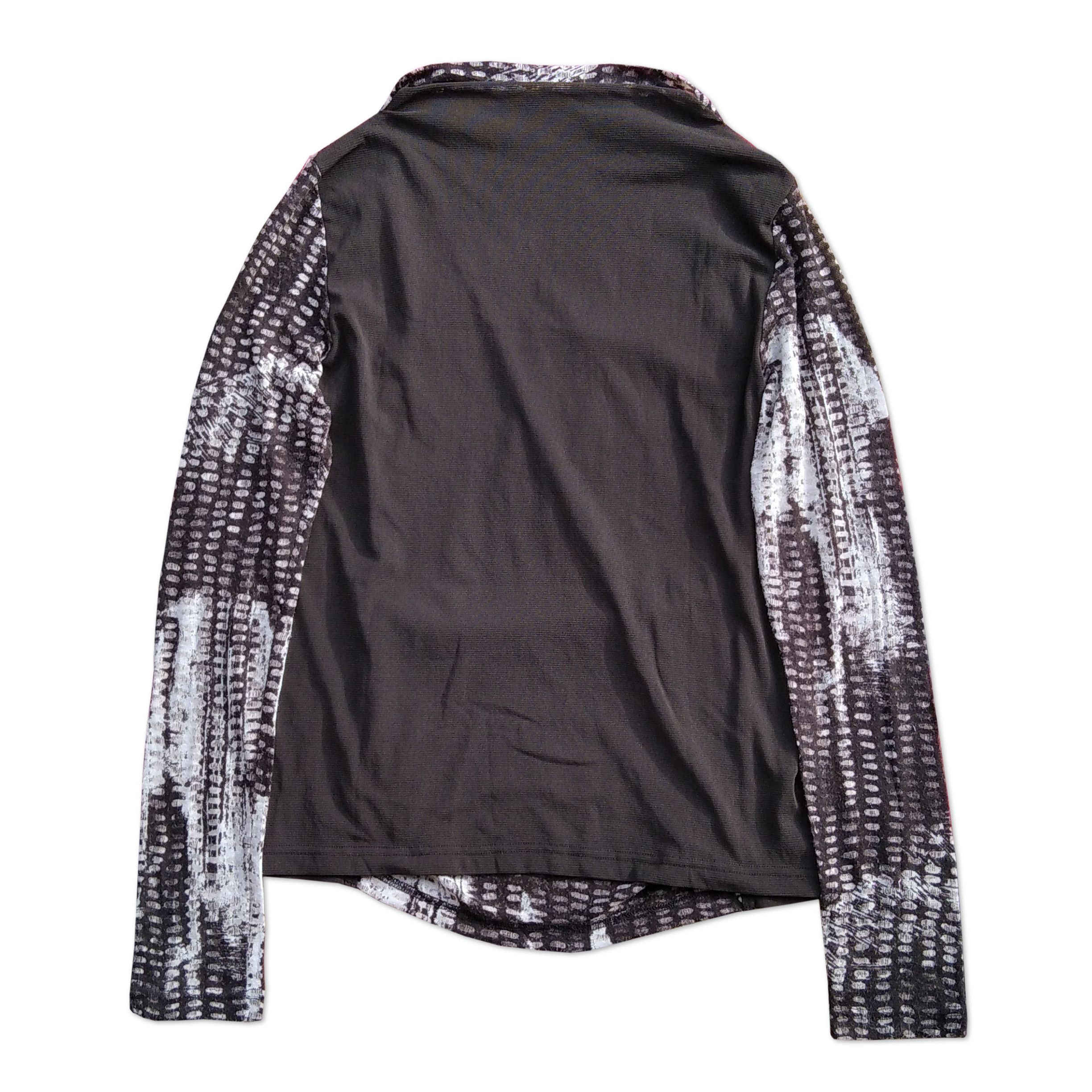 Hiroko Koshino Homme Vintage HIROKO KOSHINO Stretchable Long Sleeve Tshirt Size US M / EU 48-50 / 2 - 4 Thumbnail