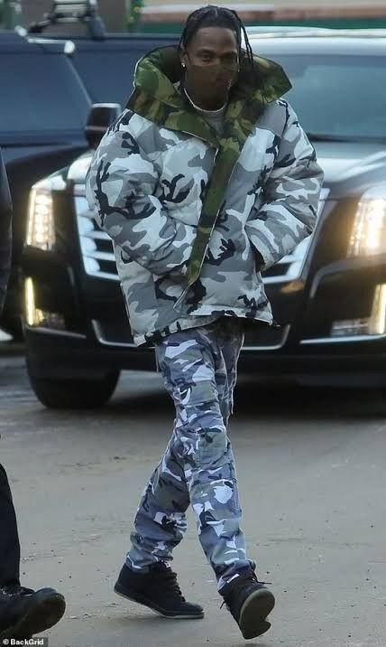 Vetements Vetements Camo Cargo Pants Size US 29 - 8 Thumbnail