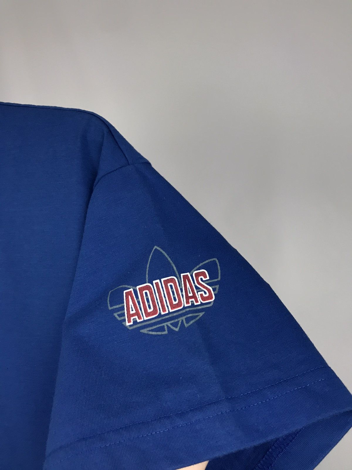 Adidas Adidas vintage streetwear tee Size US M / EU 48-50 / 2 - 3 Thumbnail