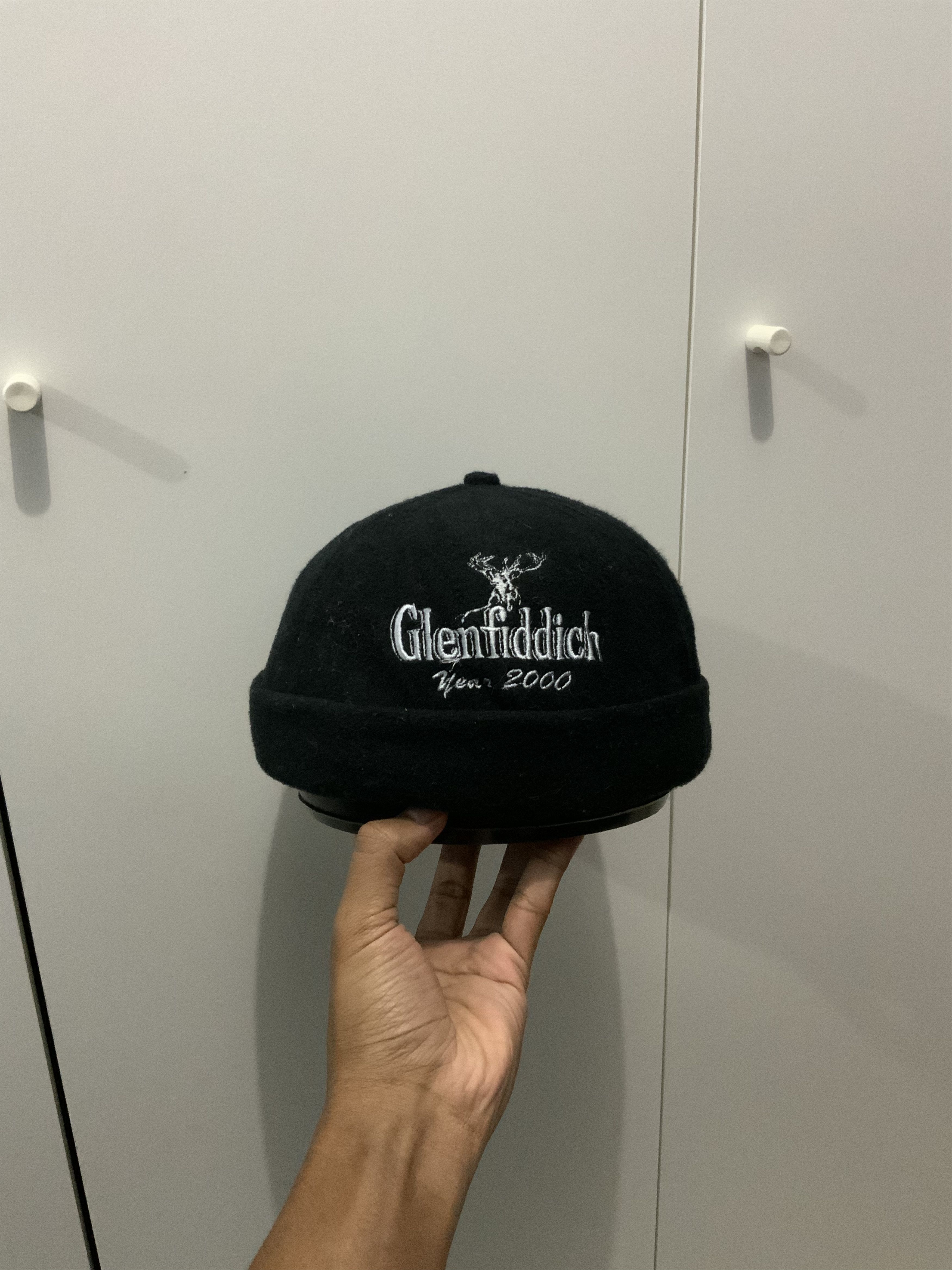 Japanese Brand Vintage Glenfiddich Spellout Retro Beanie Hat Cap Size ONE SIZE - 1 Thumbnail