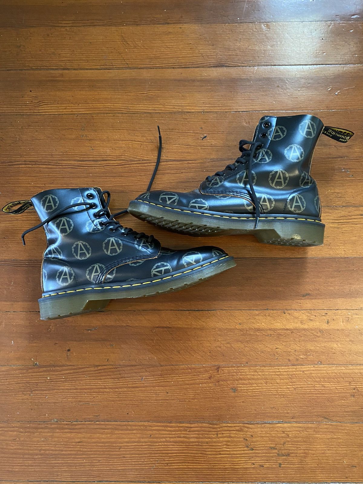 Dr. Martens × Supreme × Undercover Supreme x UNDERCOVER x Dr. Martens Boots  | Grailed