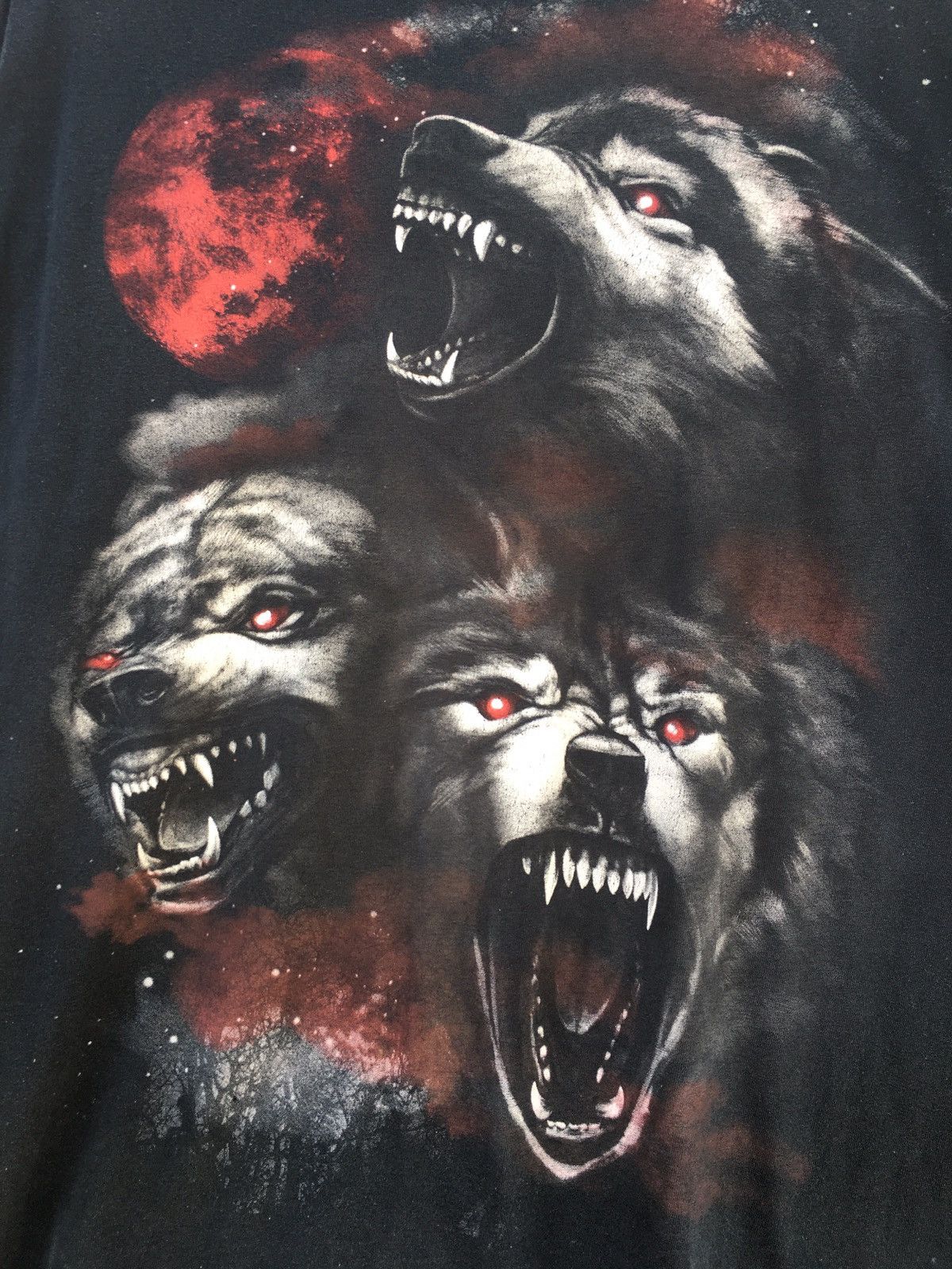 Vintage Three Evil Wolves Tee (Travis Scott esque) Size US L / EU 52-54 / 3 - 4 Thumbnail