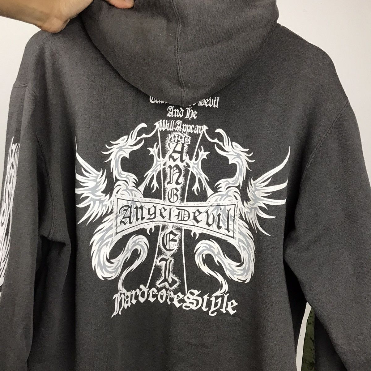 If Six Was Nine × Japanese Brand × Vintage Vintage Angel Hoodie Size US L / EU 52-54 / 3 - 3 Thumbnail