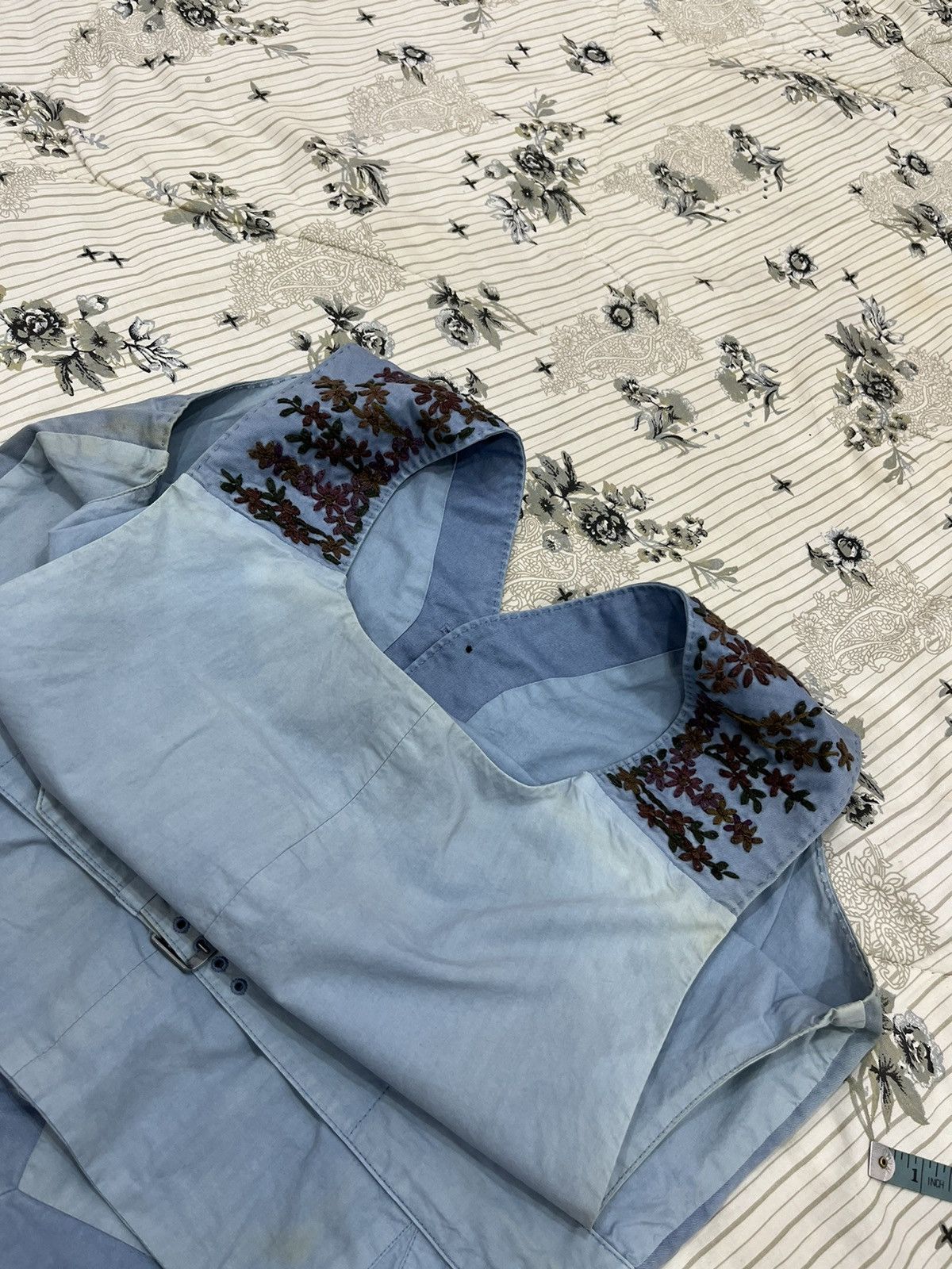 Paul Smith O. PAUL SMITH FLORAL VEST Size US M / EU 48-50 / 2 - 13 Thumbnail