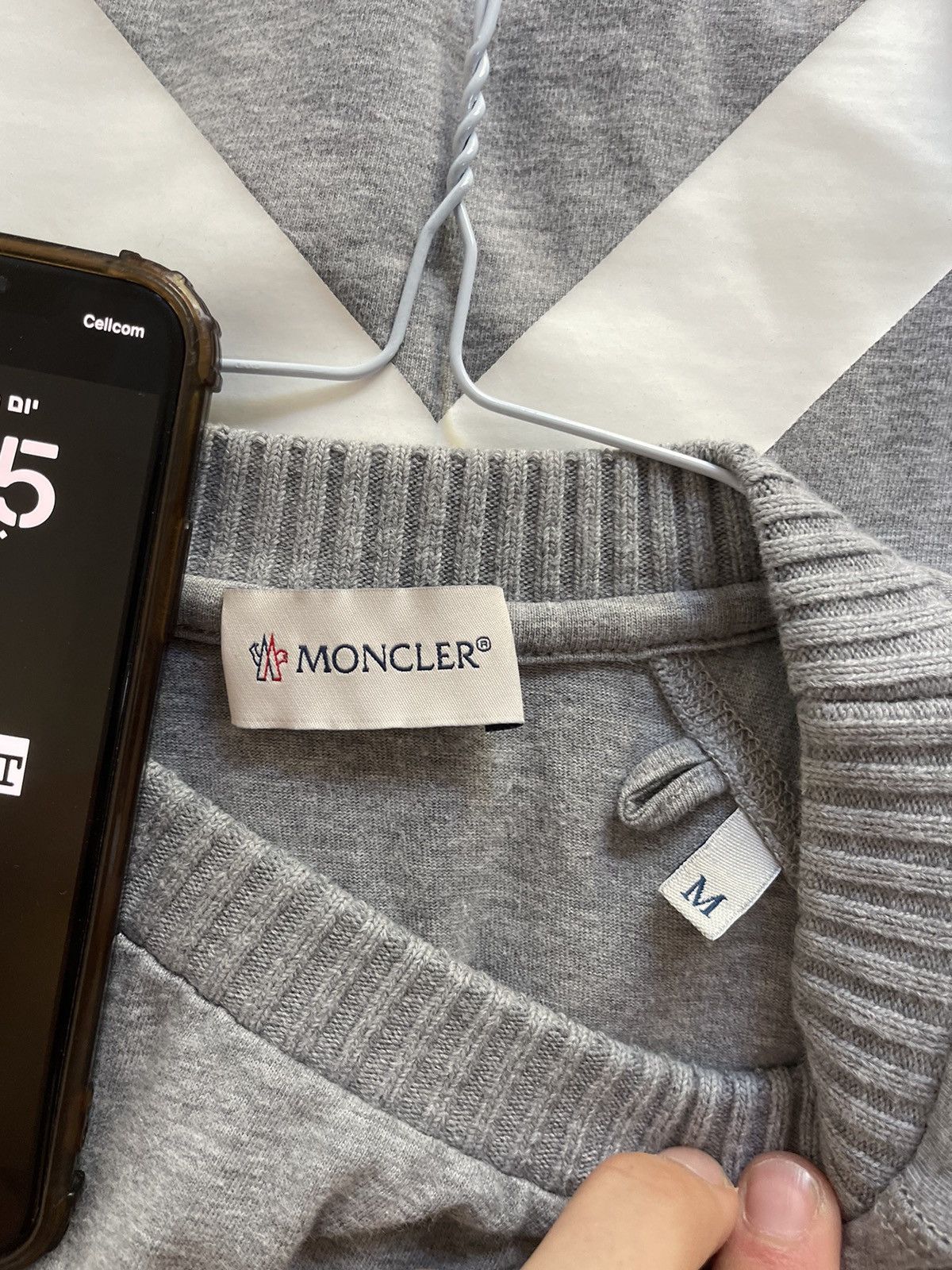 Moncler × Off-White Off white x moncler Long sleeve Size US M / EU 48-50 / 2 - 10 Thumbnail