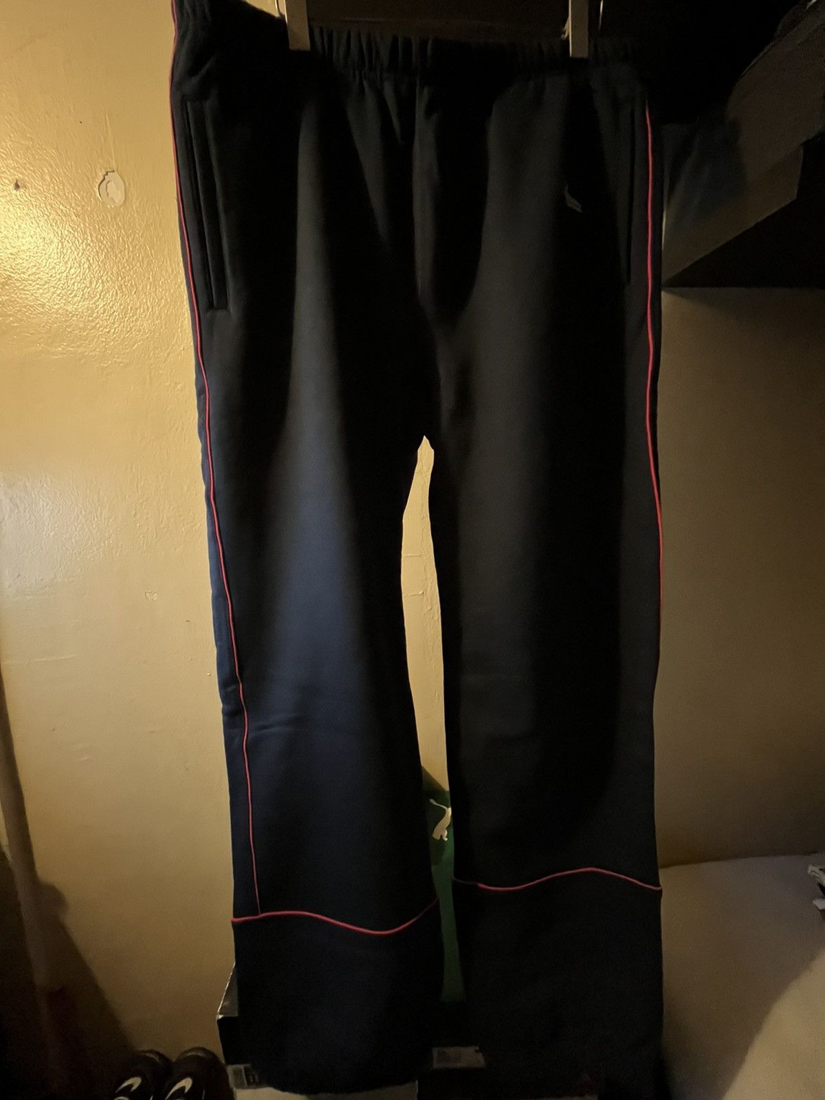 Supreme Scripted sweatpants size XL Size US 36 / EU 52 - 1 Thumbnail