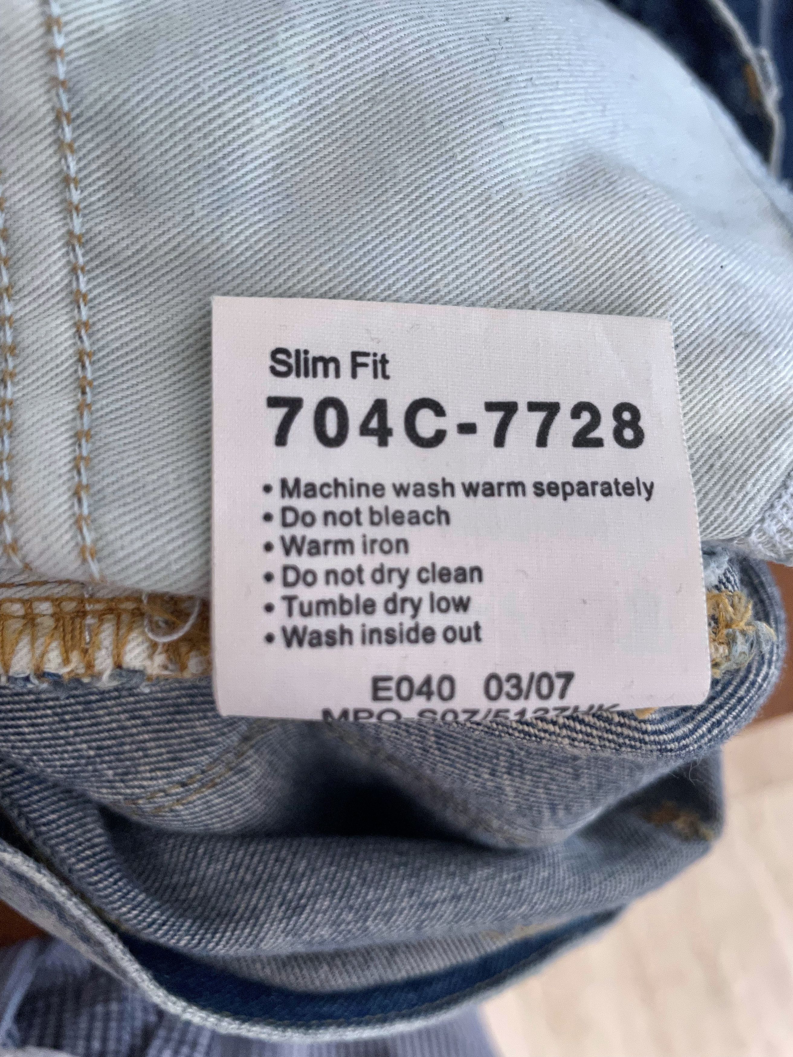 Lee WASHED INDIGO DISTRESSED DENIM LIMITED EDITION Size US 34 / EU 50 - 16 Thumbnail