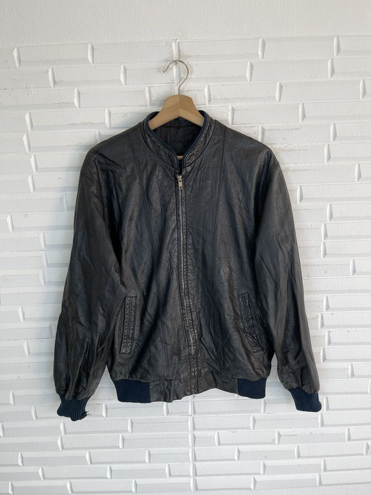 Genuine Leather × Vintage Vintage BLACK REAL COWHIDE JACKET STREETWEAR Size US L / EU 52-54 / 3 - 1 Thumbnail