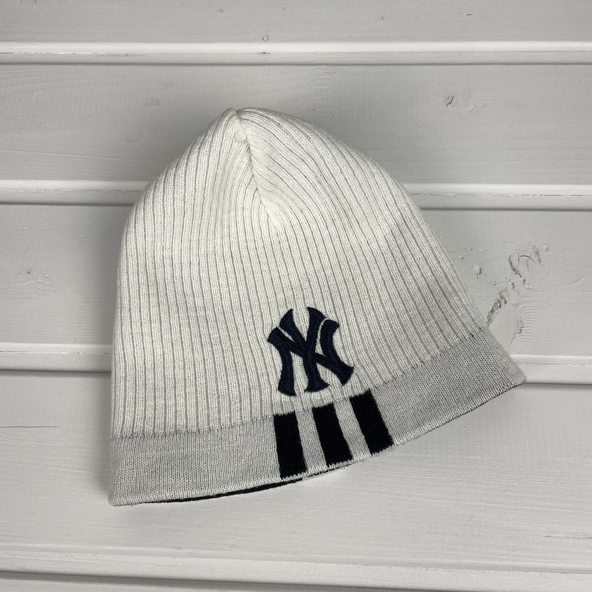 Adidas Adidas New York Yankees Vintage reversible Hat Size ONE SIZE - 5 Thumbnail
