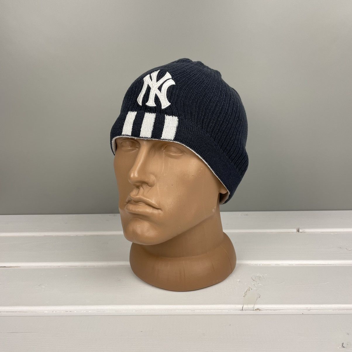 Adidas Adidas New York Yankees Vintage reversible Hat Size ONE SIZE - 2 Thumbnail