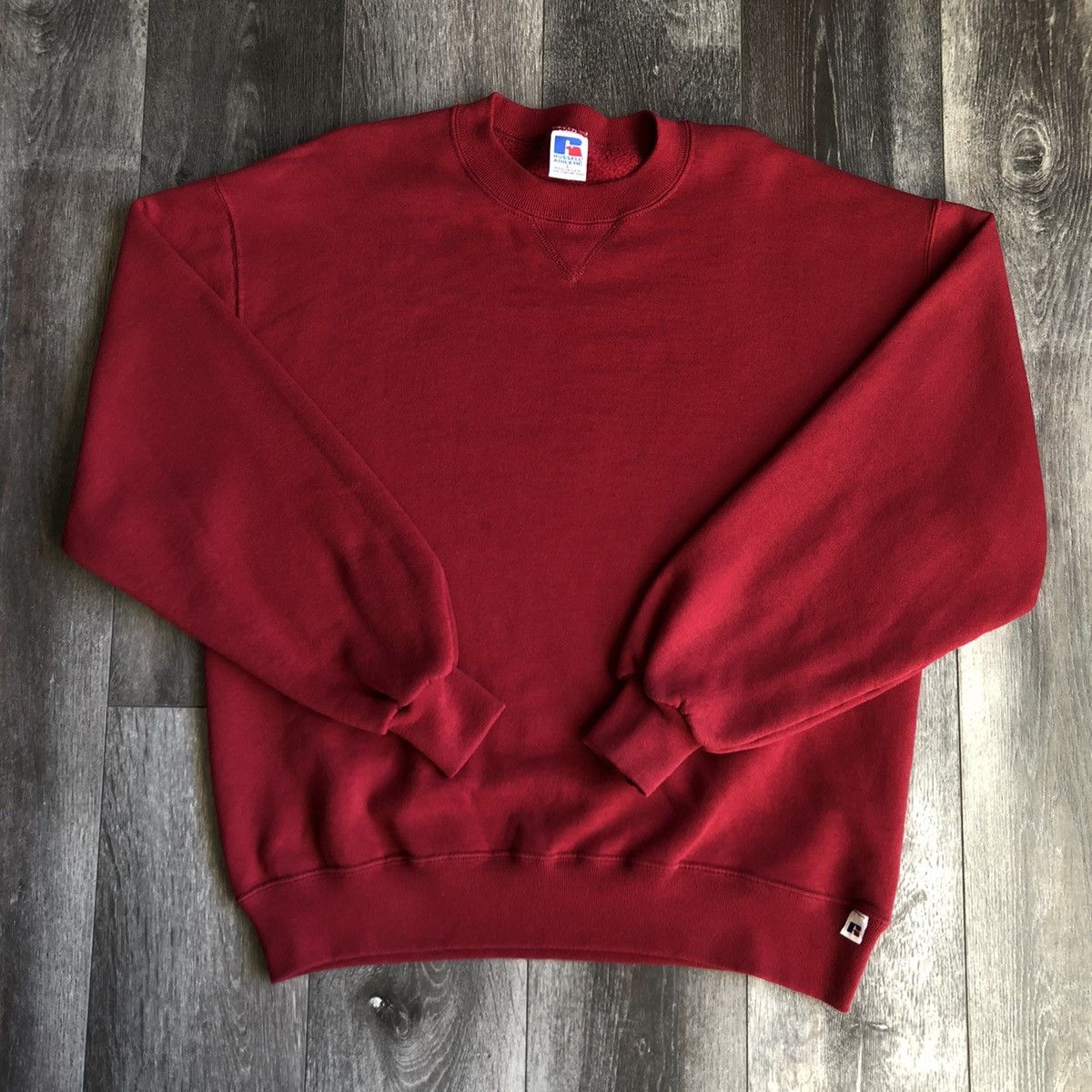 Russell Athletic Vintage 90s Russell Athletic Blank Red Heavyweight Crewneck Size US L / EU 52-54 / 3 - 1 Thumbnail
