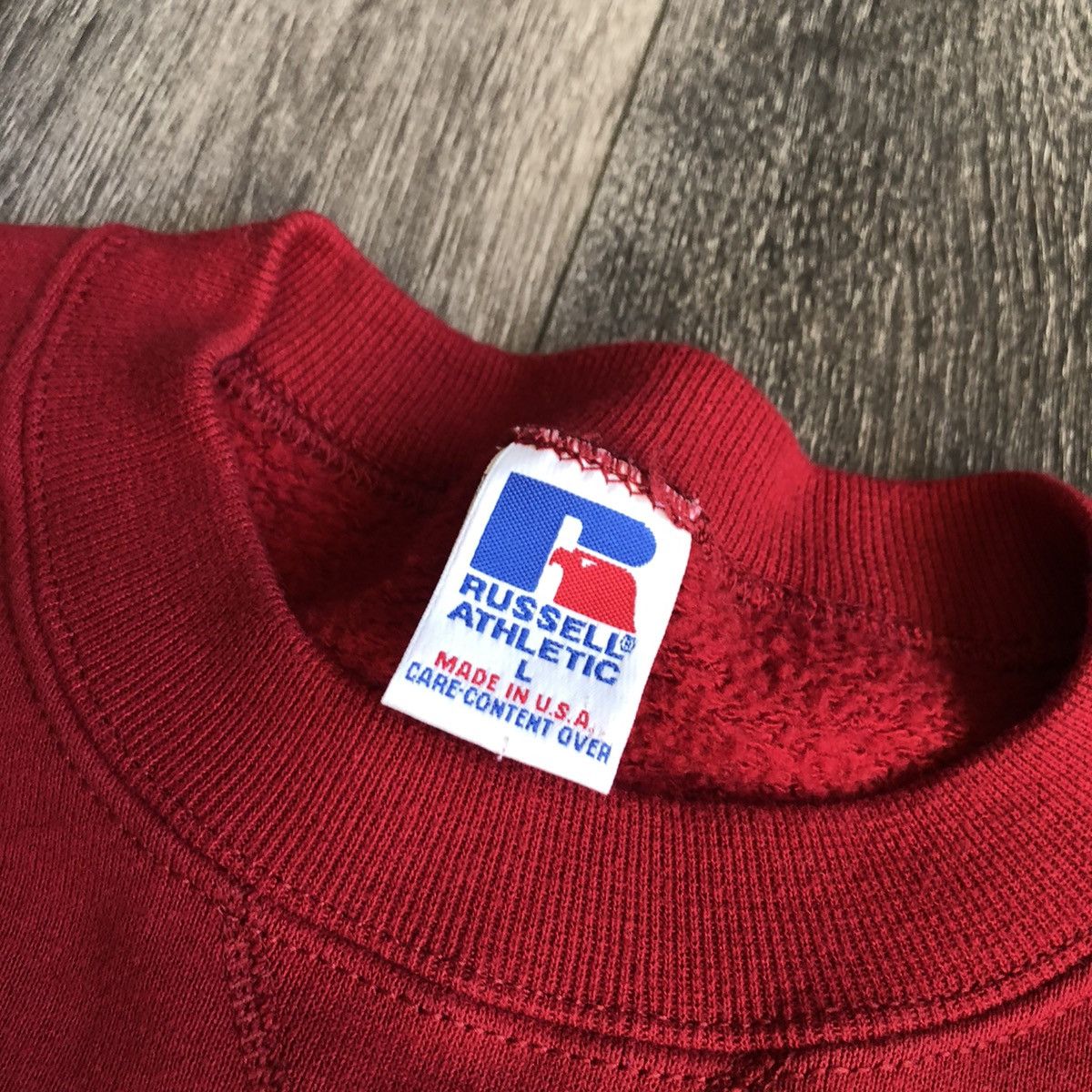 Russell Athletic Vintage 90s Russell Athletic Blank Red Heavyweight Crewneck Size US L / EU 52-54 / 3 - 4 Thumbnail