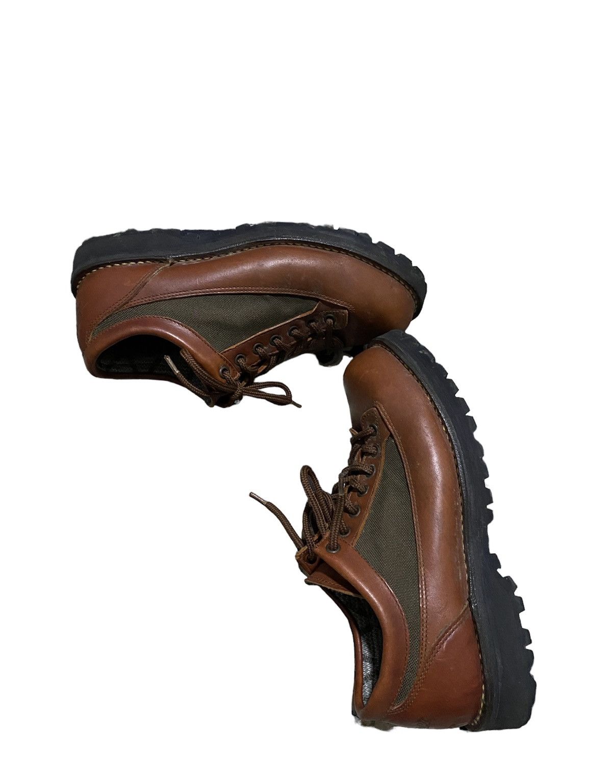 Danner × Goretex Danner x Goretex Albany Vibram Low Cut Boots Size US 10 / EU 43 - 2 Thumbnail