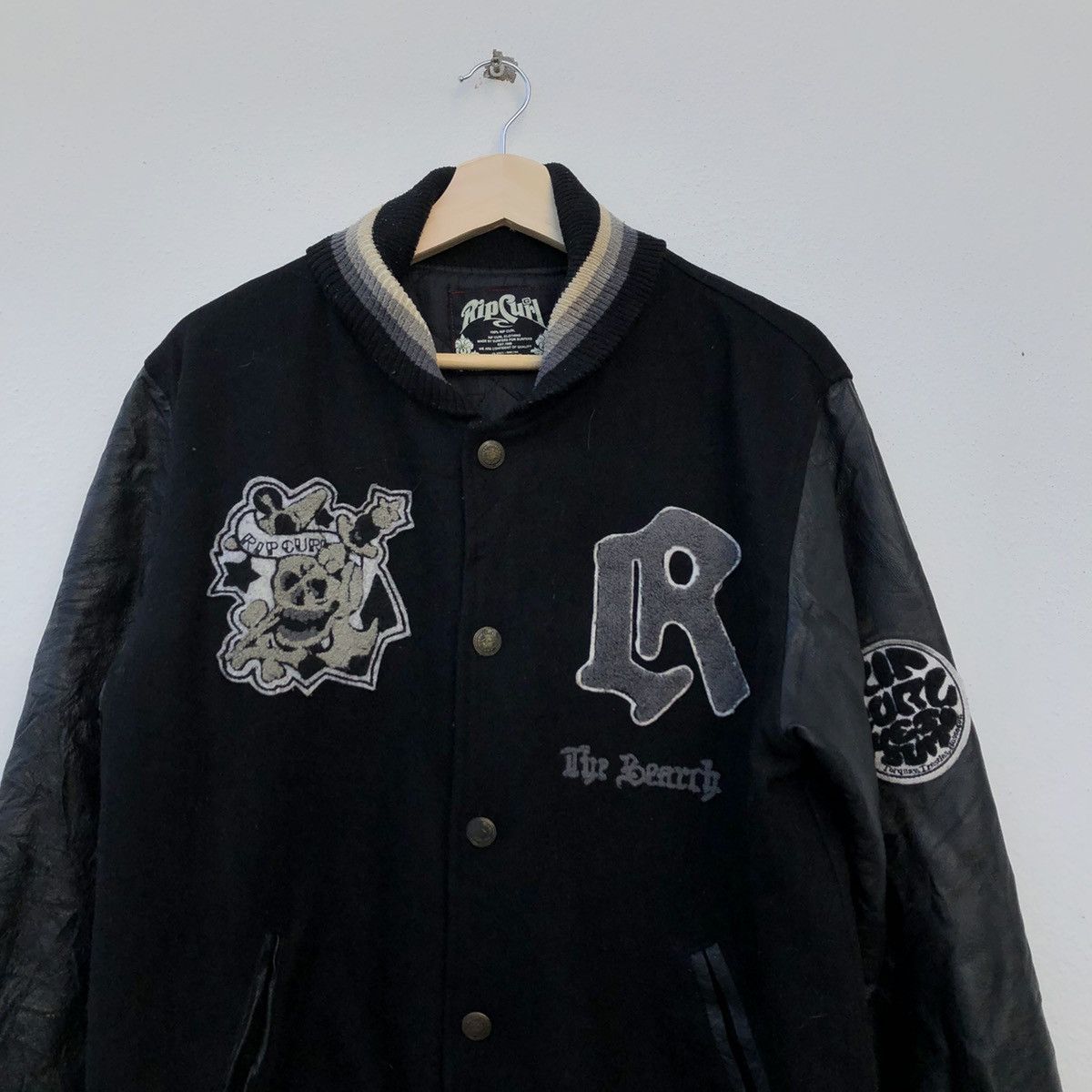 Ripcurl VARSITY JACKET RIPCURL BIG LOGO LEATHER SLEEVE Size US L / EU 52-54 / 3 - 4 Thumbnail