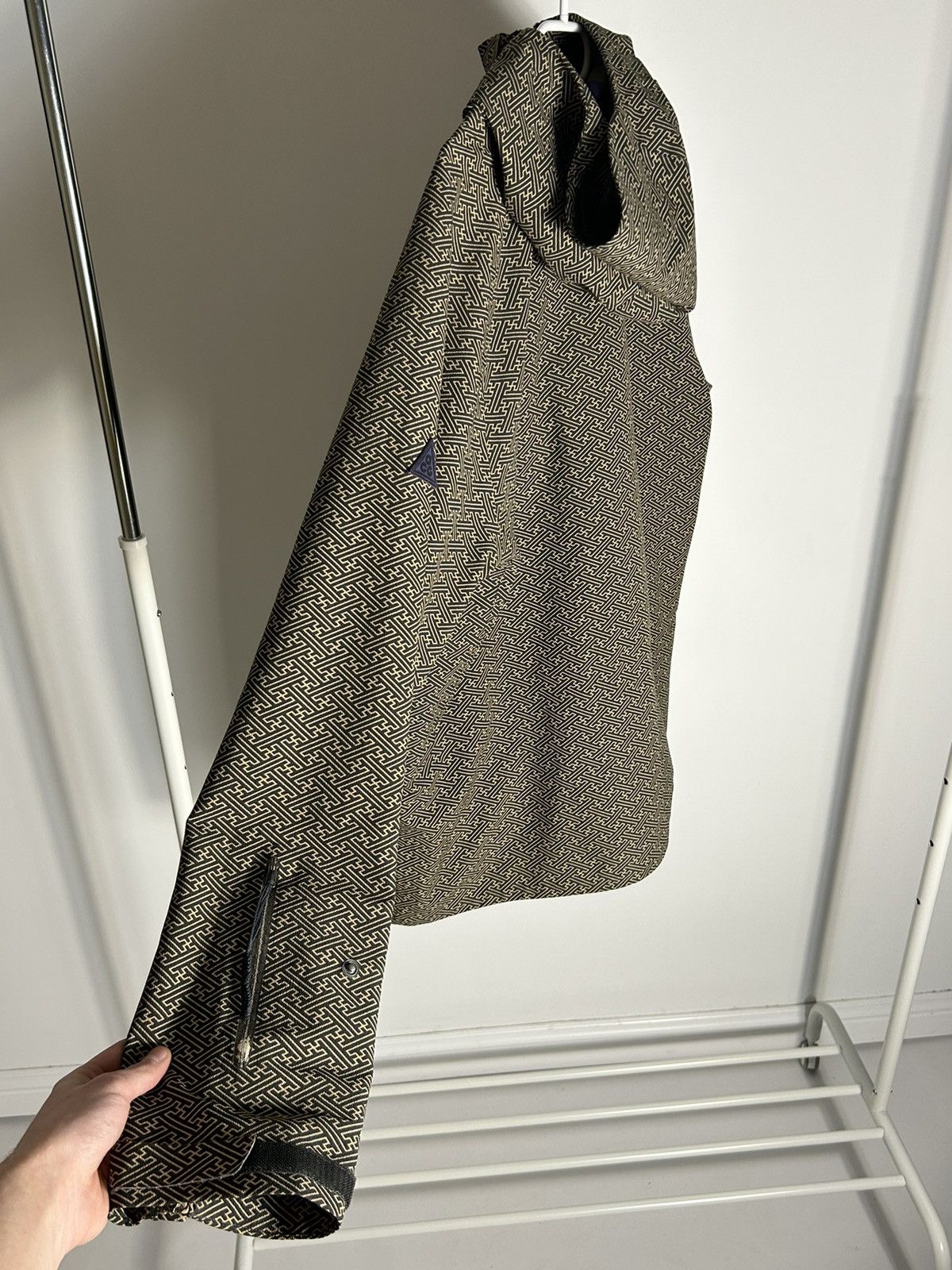 Nike ACG Nike ACG Kimono Jacket 3L waterproof sayagata print Nike ACG Nike ACG Kimono Jacket 3L waterproof sayagata print