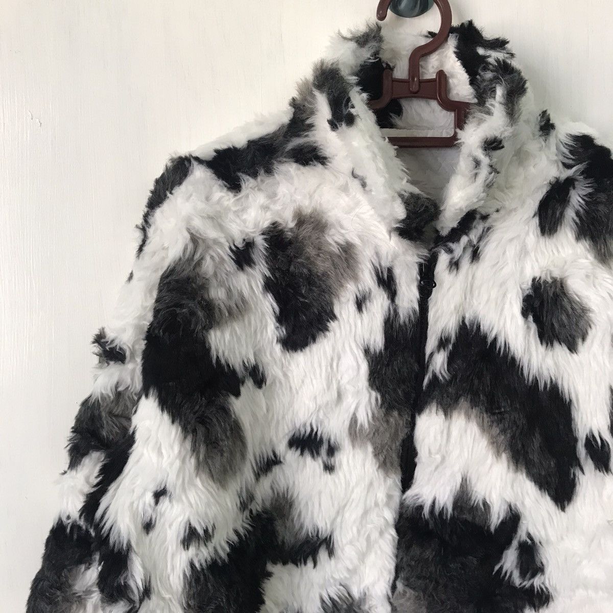 Japanese Brand 💥Steals💥Nice Cow Printed Furry Like Jacket Size US L / EU 52-54 / 3 - 6 Thumbnail