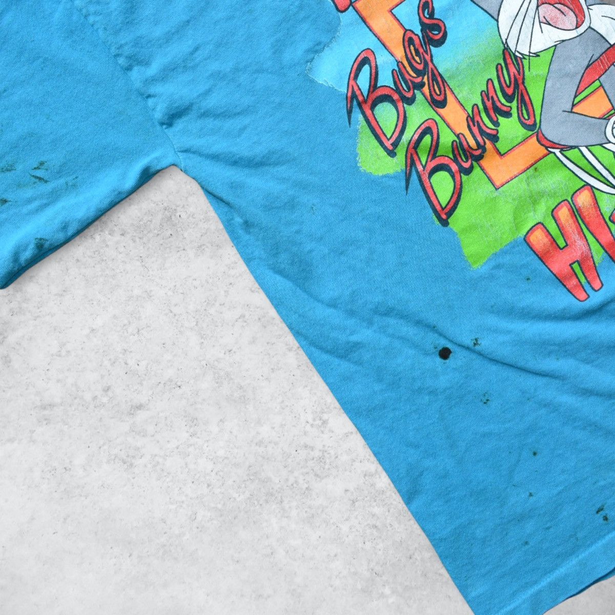 Vintage Distressed Vintage 90s Bugs Bunny T-Shirt (XL) Size US XL / EU 56 / 4 - 4 Thumbnail