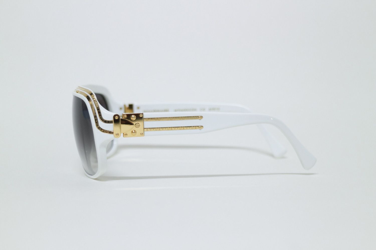 Louis Vuitton × Pharrell Louis Vuitton White Millionaire Sunglasses OG PHARRELL NIGO Size ONE SIZE - 3 Thumbnail