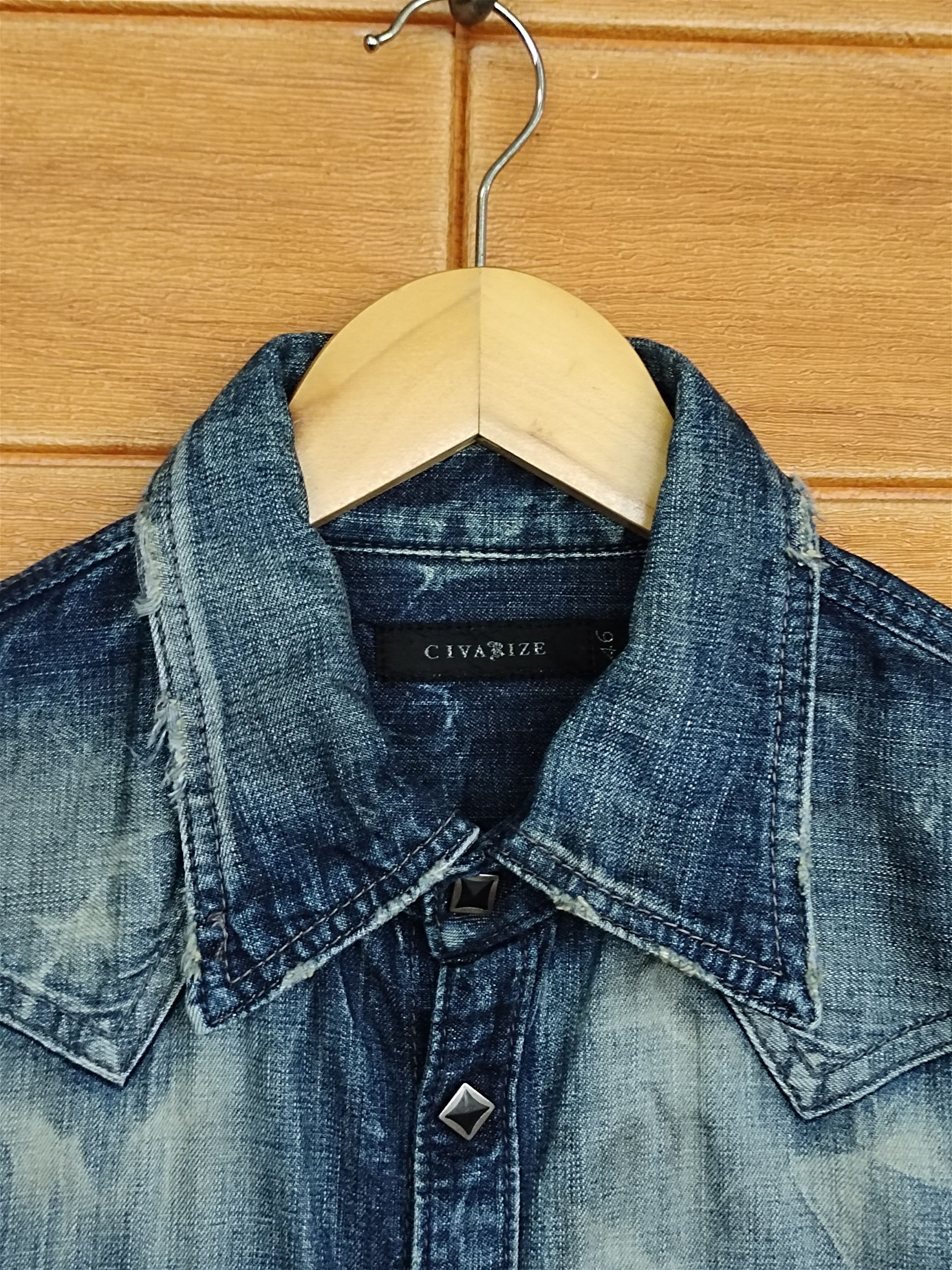 CIVARIZE 🇯🇵 Civarize Snap Button Denim Shirt Nice Design Patina Size US S / EU 44-46 / 1 - 8 Thumbnail