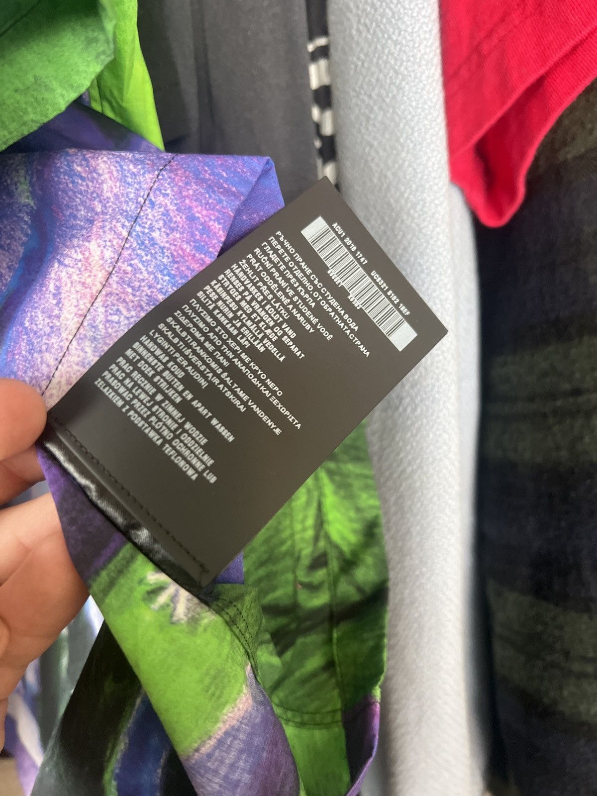 Prada Prada Impossible True Love Shirt *STEAL* Size US S / EU 44-46 / 1 - 11 Thumbnail