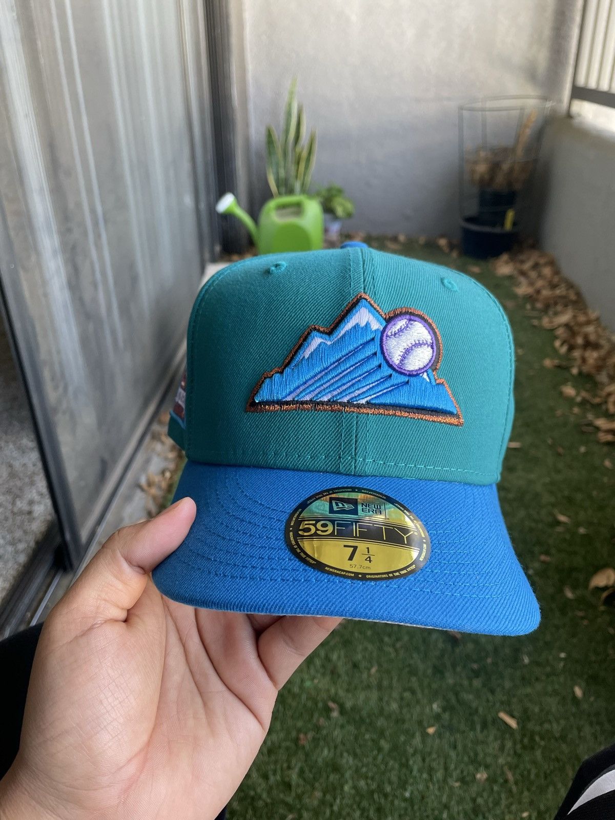 NBA Crossover Colorado Rockies fitted size 7 1/4