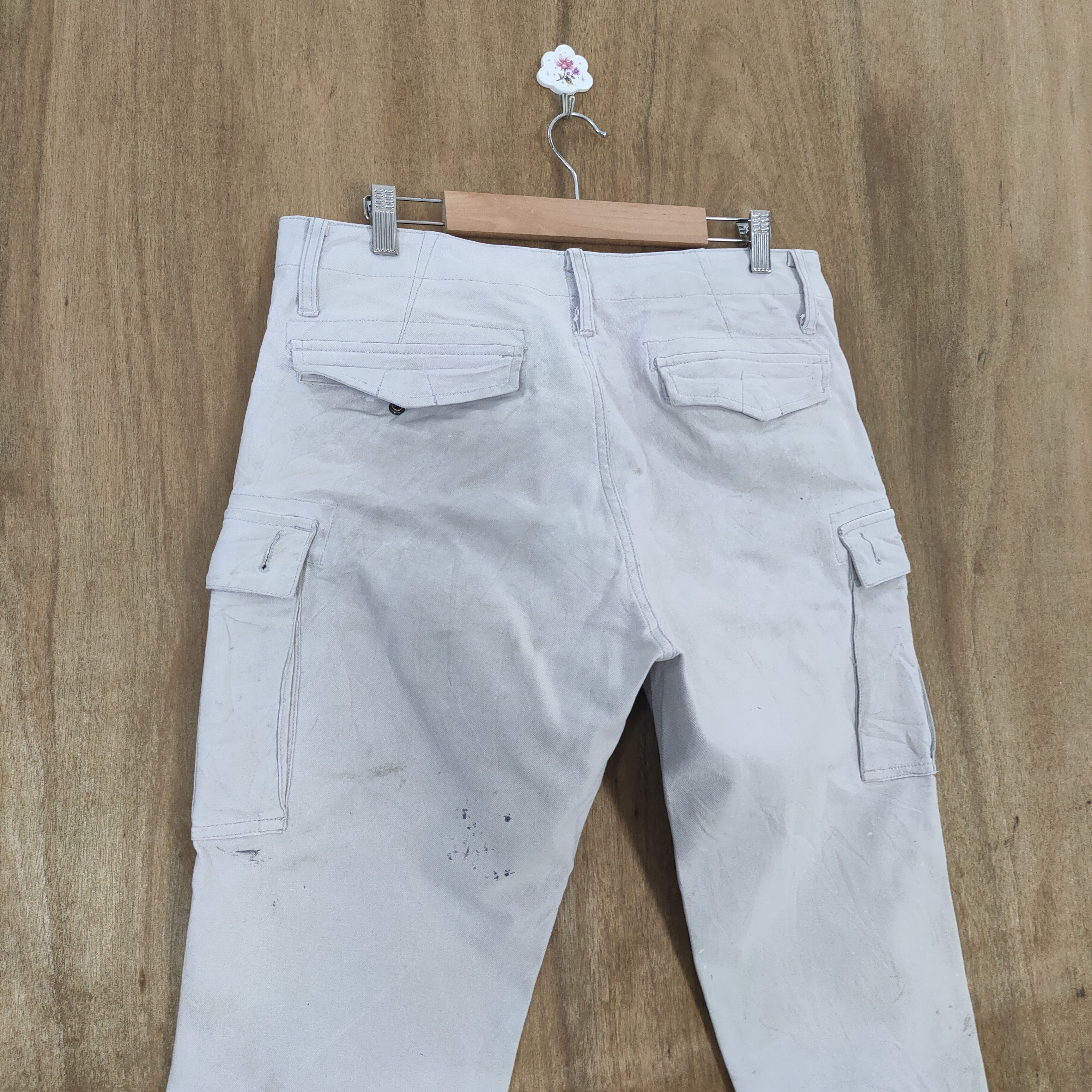 Japanese Brand IZ FRONTIER FADED DIRTY WORKWEAR SKINNY CARGO PANTS Size US 33 - 12 Thumbnail
