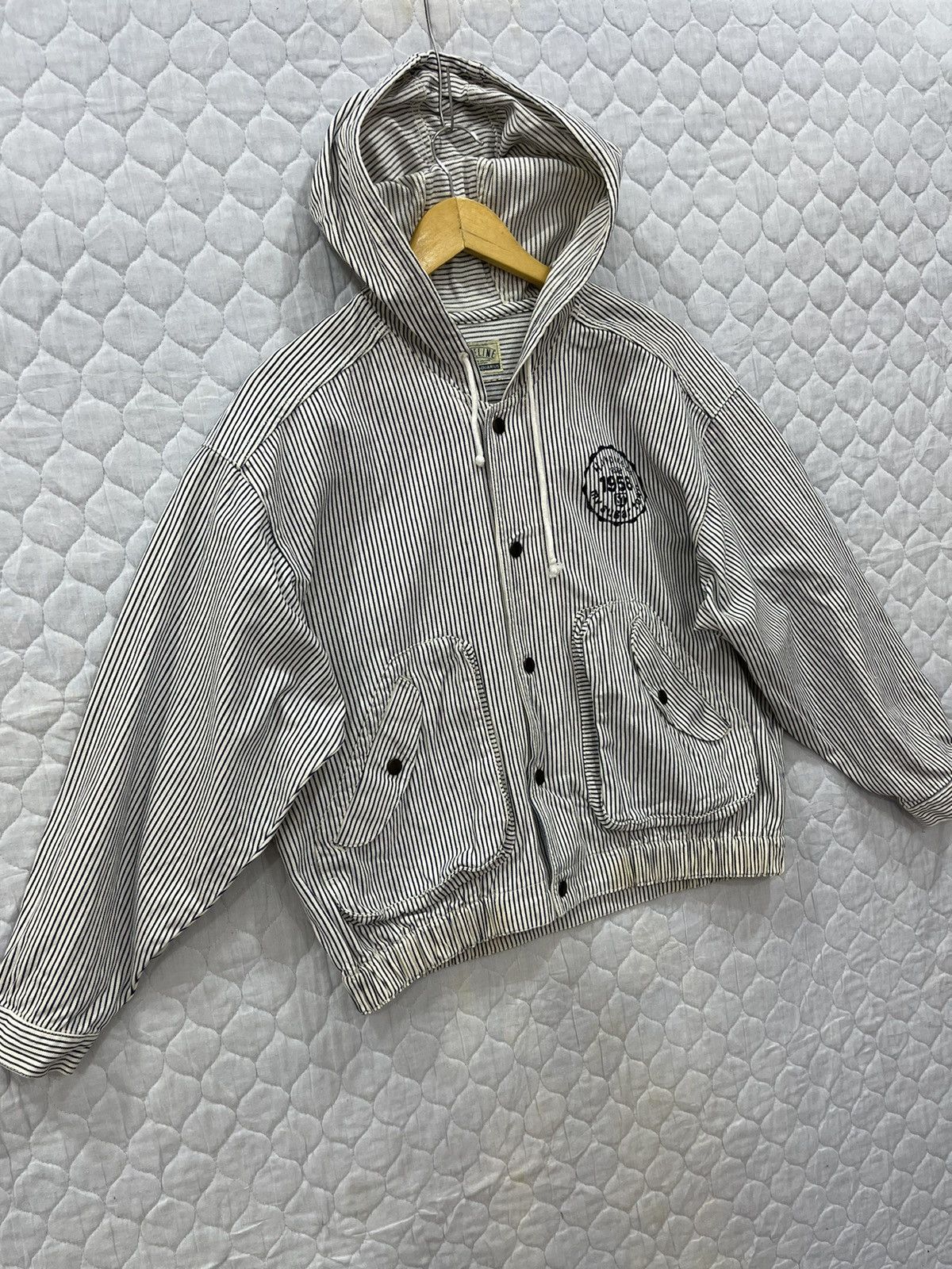 Sports Specialties O. SUGARTOWN OFFICIAL SOCCER GRAND CHAMPION JACKET Size US M / EU 48-50 / 2 - 5 Thumbnail