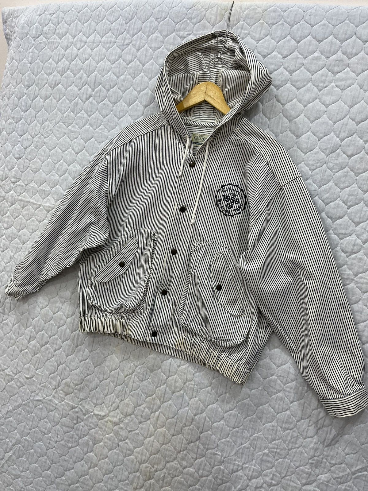 Sports Specialties O. SUGARTOWN OFFICIAL SOCCER GRAND CHAMPION JACKET Size US M / EU 48-50 / 2 - 4 Thumbnail