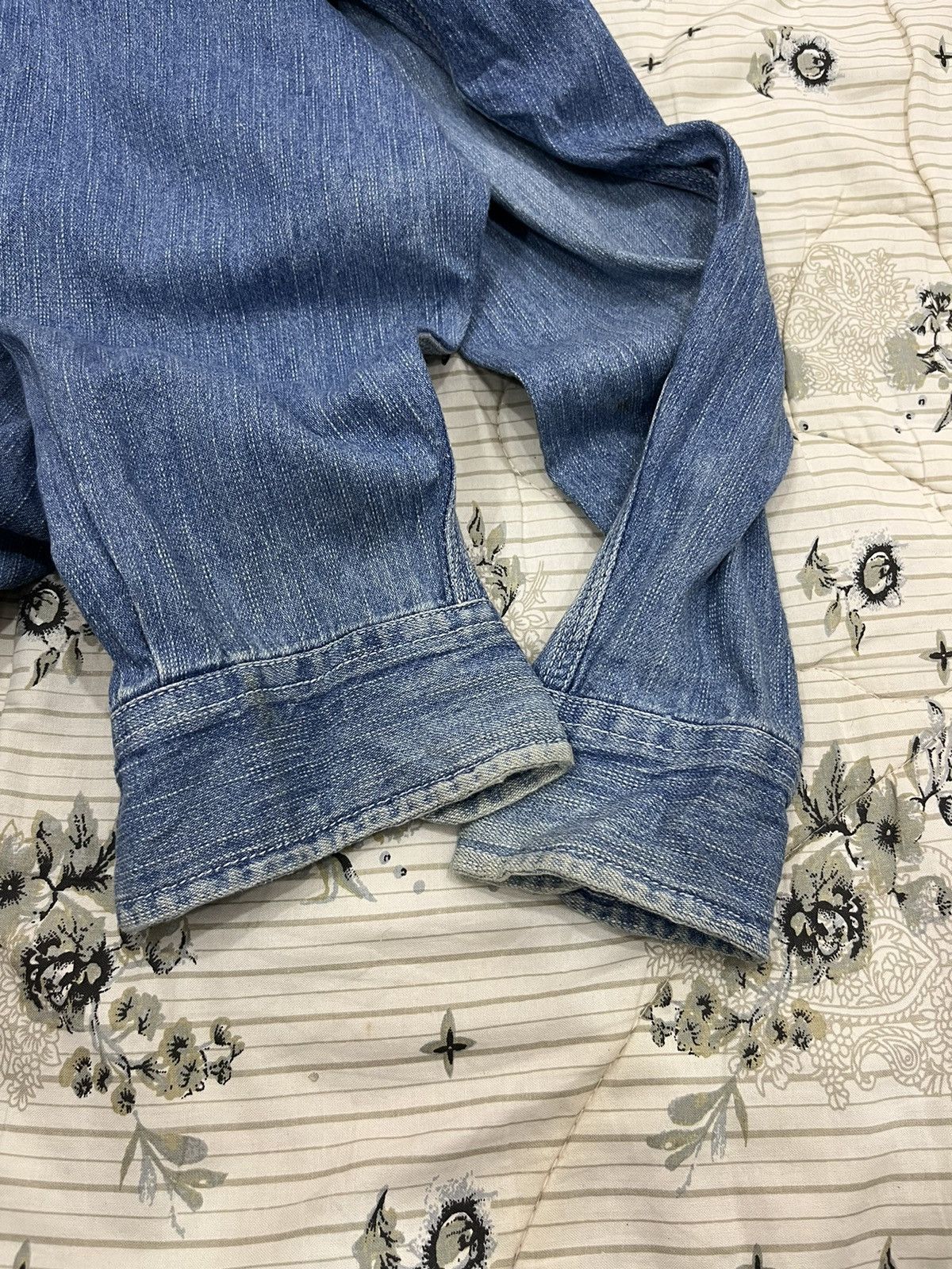 Japanese Brand (Gg). ZIPPERS DENIM COLAR SHIRTS Size US L / EU 52-54 / 3 - 11 Thumbnail