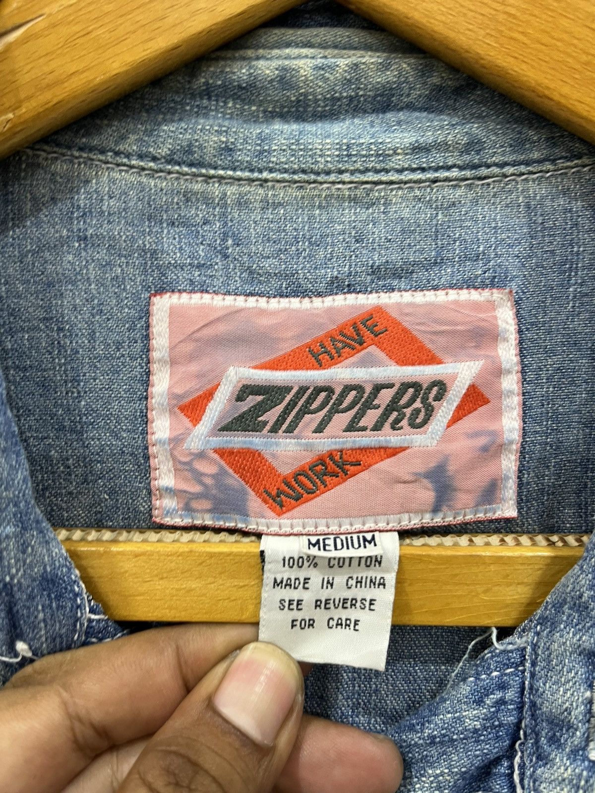 Japanese Brand (Gg). ZIPPERS DENIM COLAR SHIRTS Size US L / EU 52-54 / 3 - 5 Thumbnail