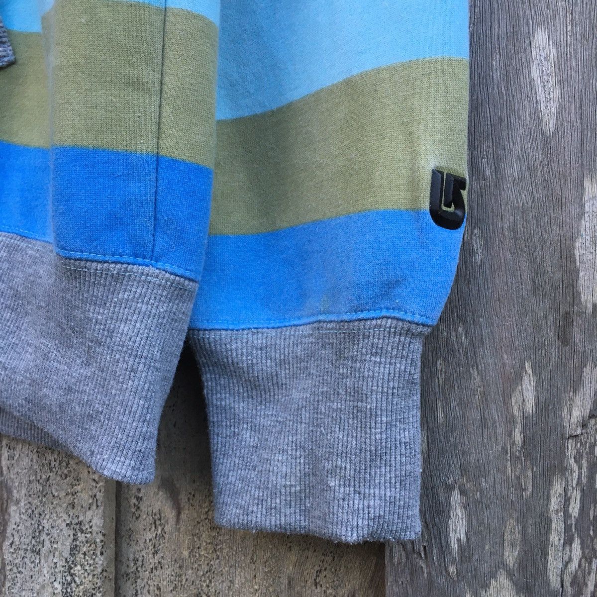 Burton × Vintage Vintage Burton Snowboarding Striped Hoodie Size US L / EU 52-54 / 3 - 4 Thumbnail