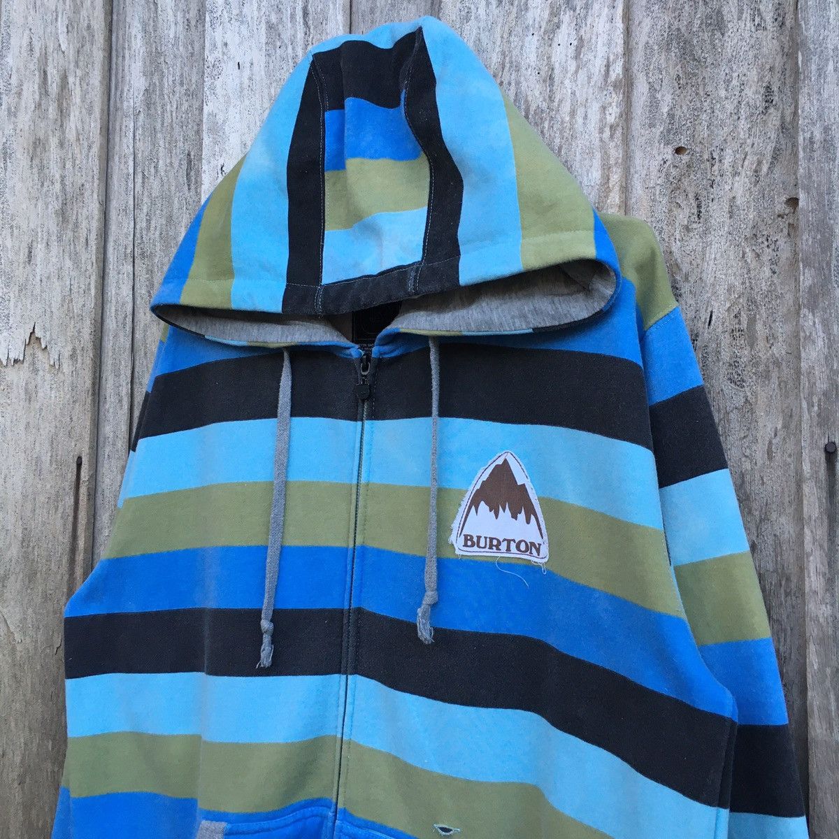 Burton × Vintage Vintage Burton Snowboarding Striped Hoodie Size US L / EU 52-54 / 3 - 3 Thumbnail