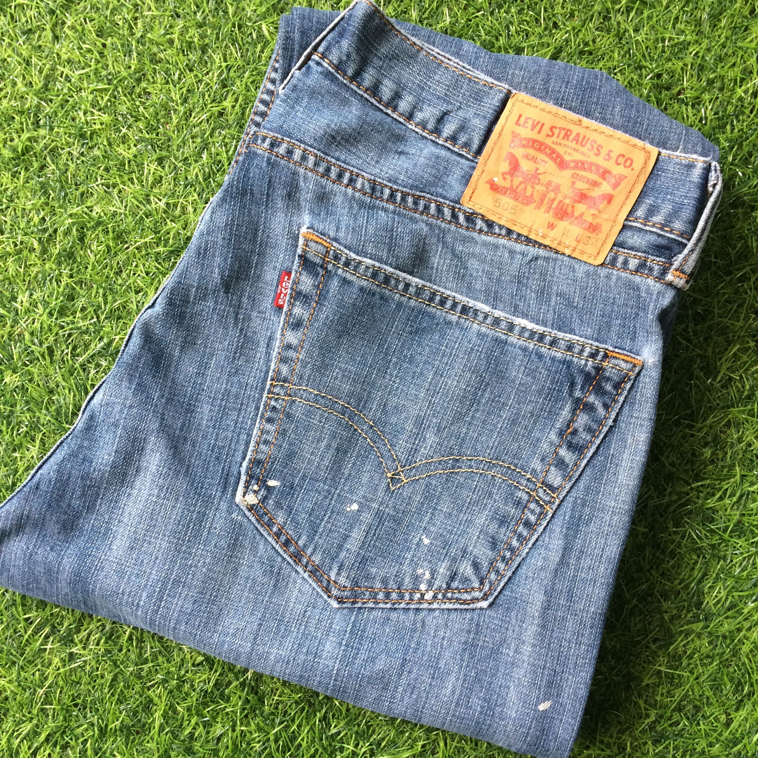 Levi's × Vintage Vintage Distressed Levis 505 Painted Jeans #B-573 Size US 35 - 10 Thumbnail