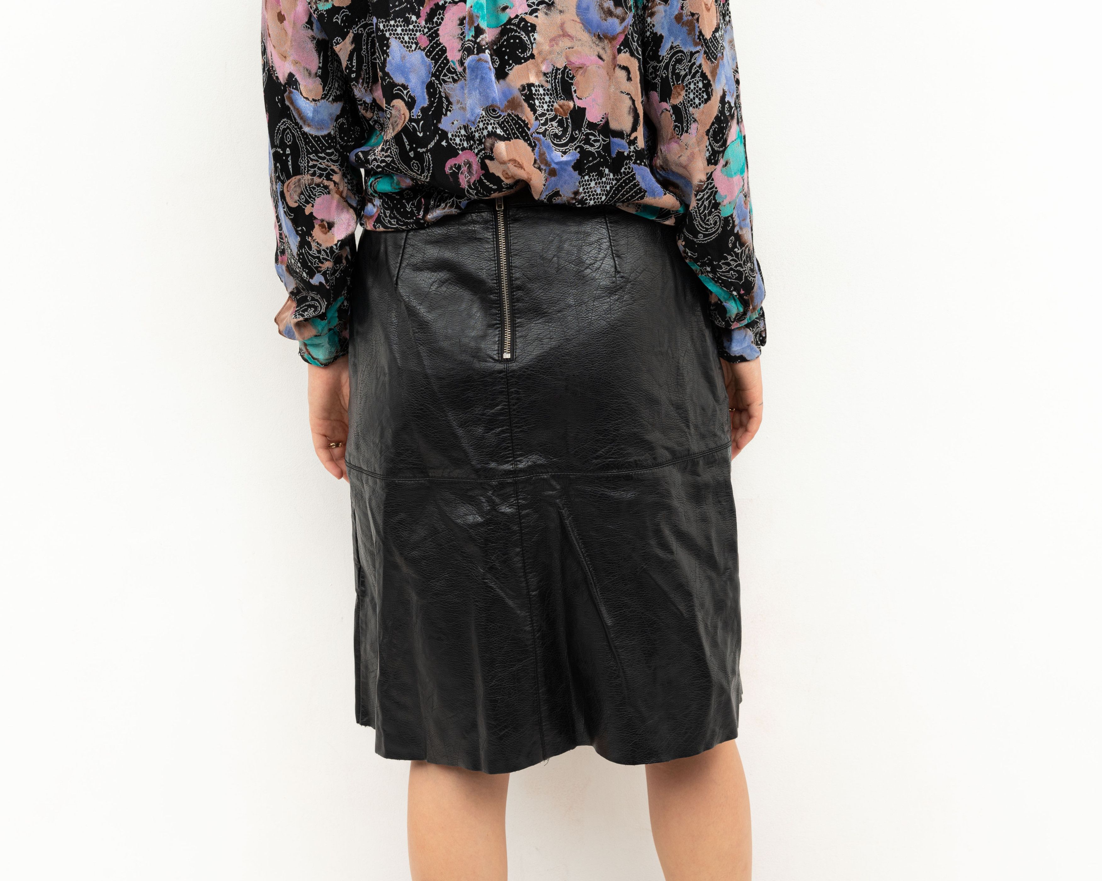 Other × Vintage Faux Leather Midi A-Line Skirt High Waisted Knee Lenght Zip Size 31" - 4 Thumbnail