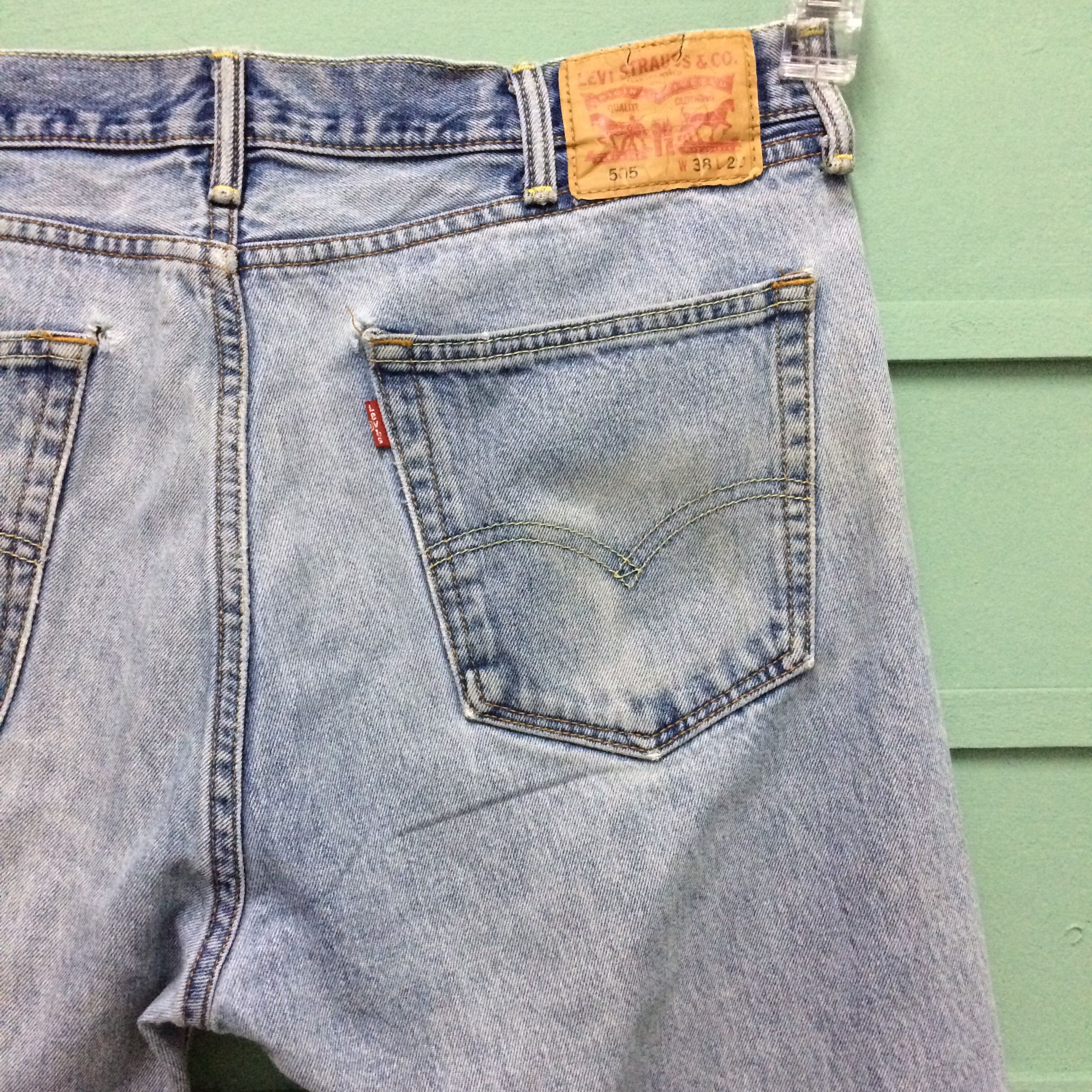 Levi's × Vintage Vintage Distressed Levis 505 Ripped Jeans #B-196 Size US 38 / EU 54 - 8 Thumbnail